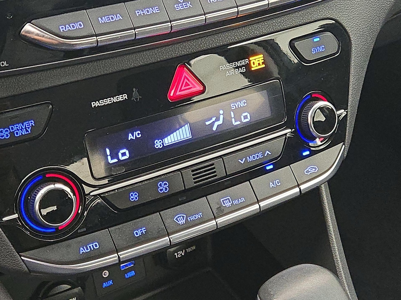 2018 Hyundai IONIQ Base - Photo 16
