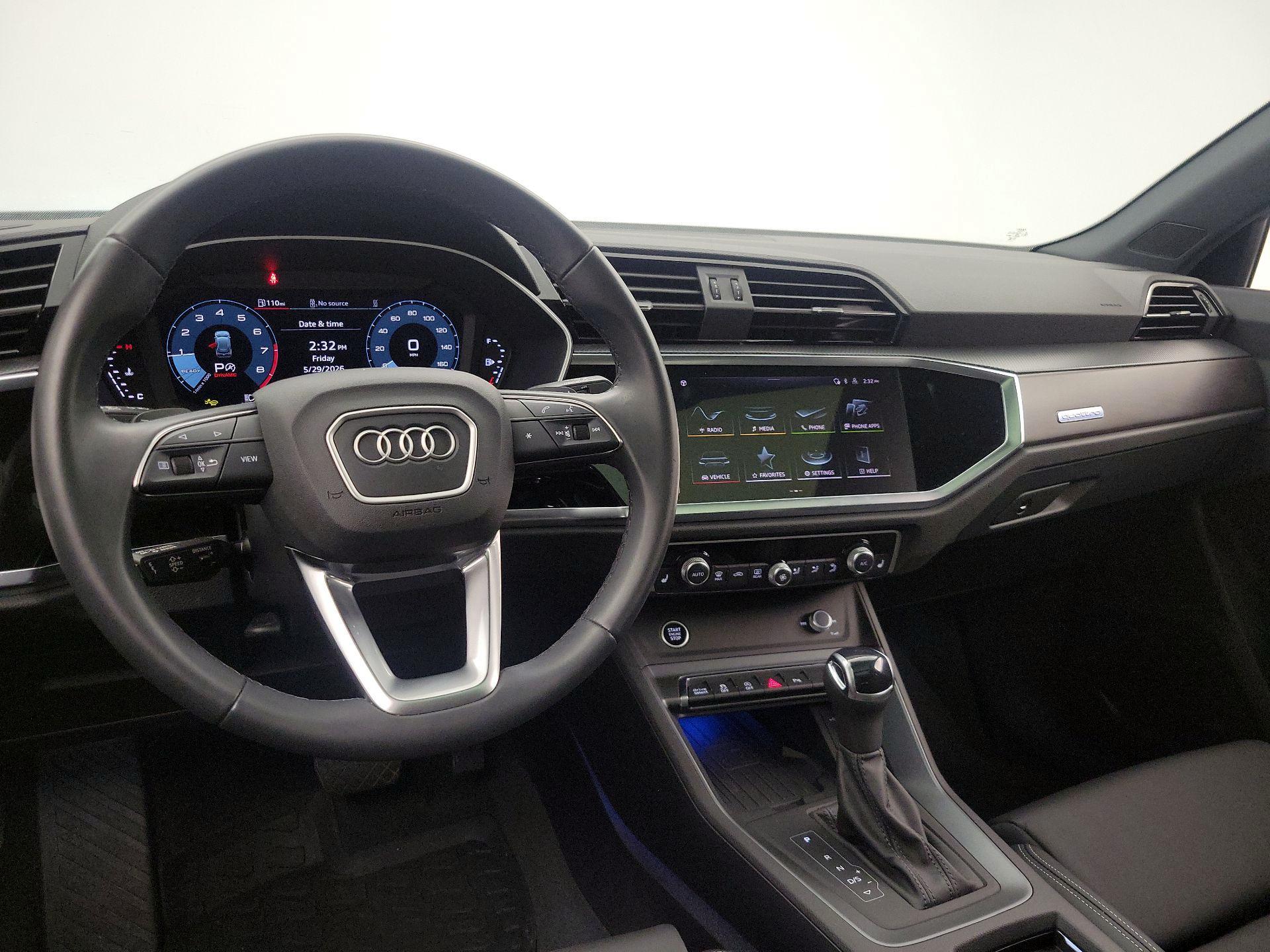 Thumbnail: 2024 Audi Q3 - 9