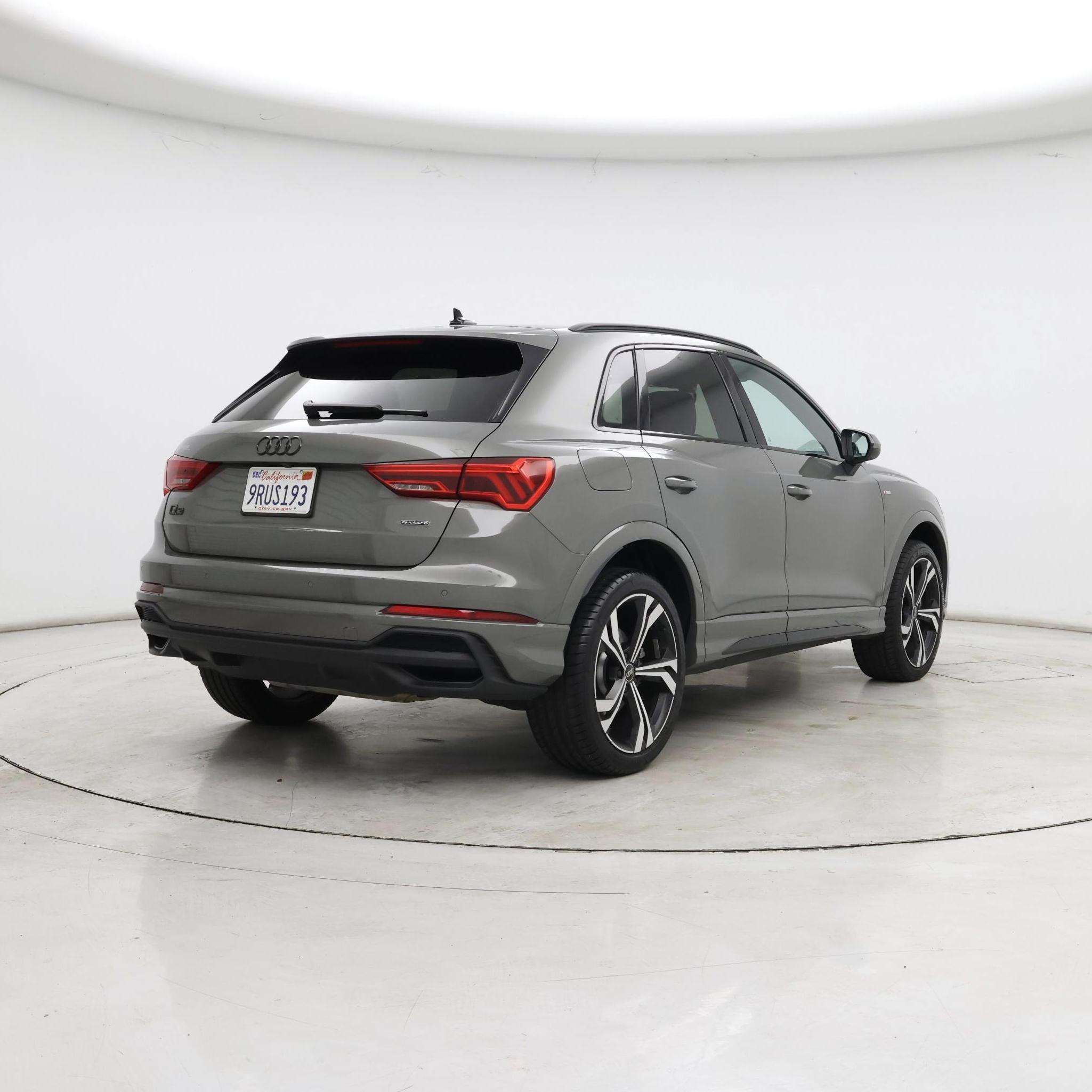 Thumbnail: 2024 Audi Q3 - 8
