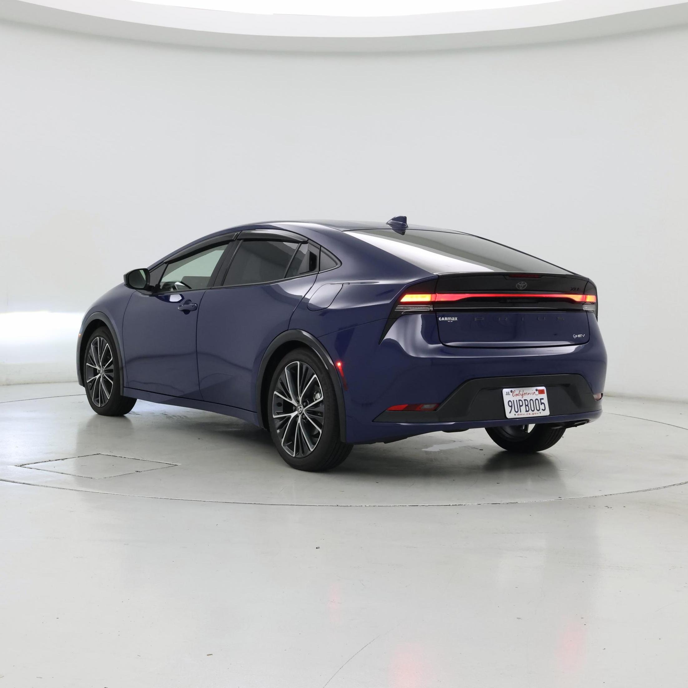 Thumbnail: 2025 Toyota Prius - 2