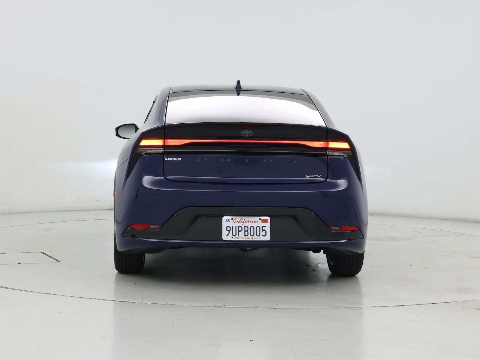 2025 Toyota Prius XLE - Photo 7