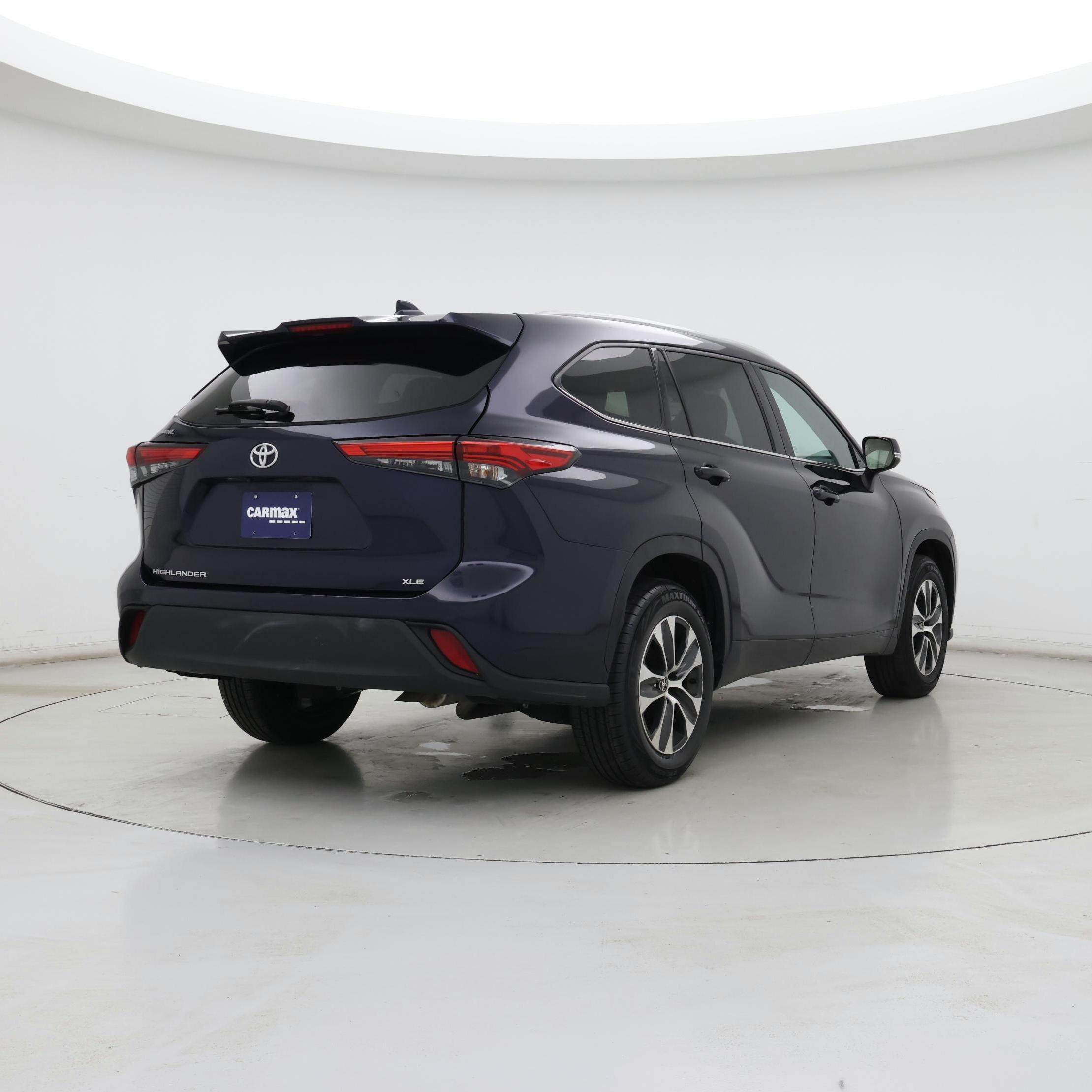 Thumbnail: 2022 Toyota Highlander - 8