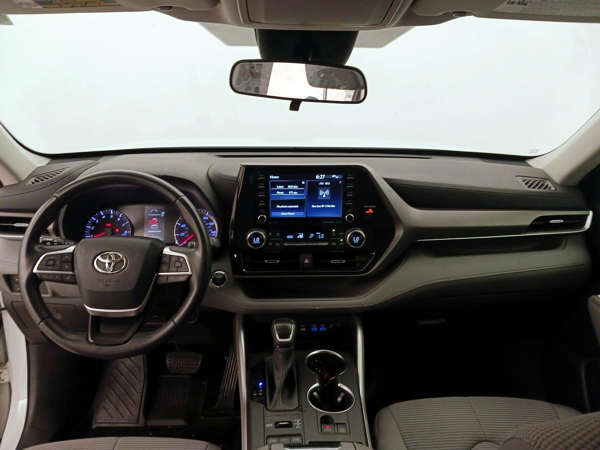 Thumbnail: 2022 Toyota Highlander - 9