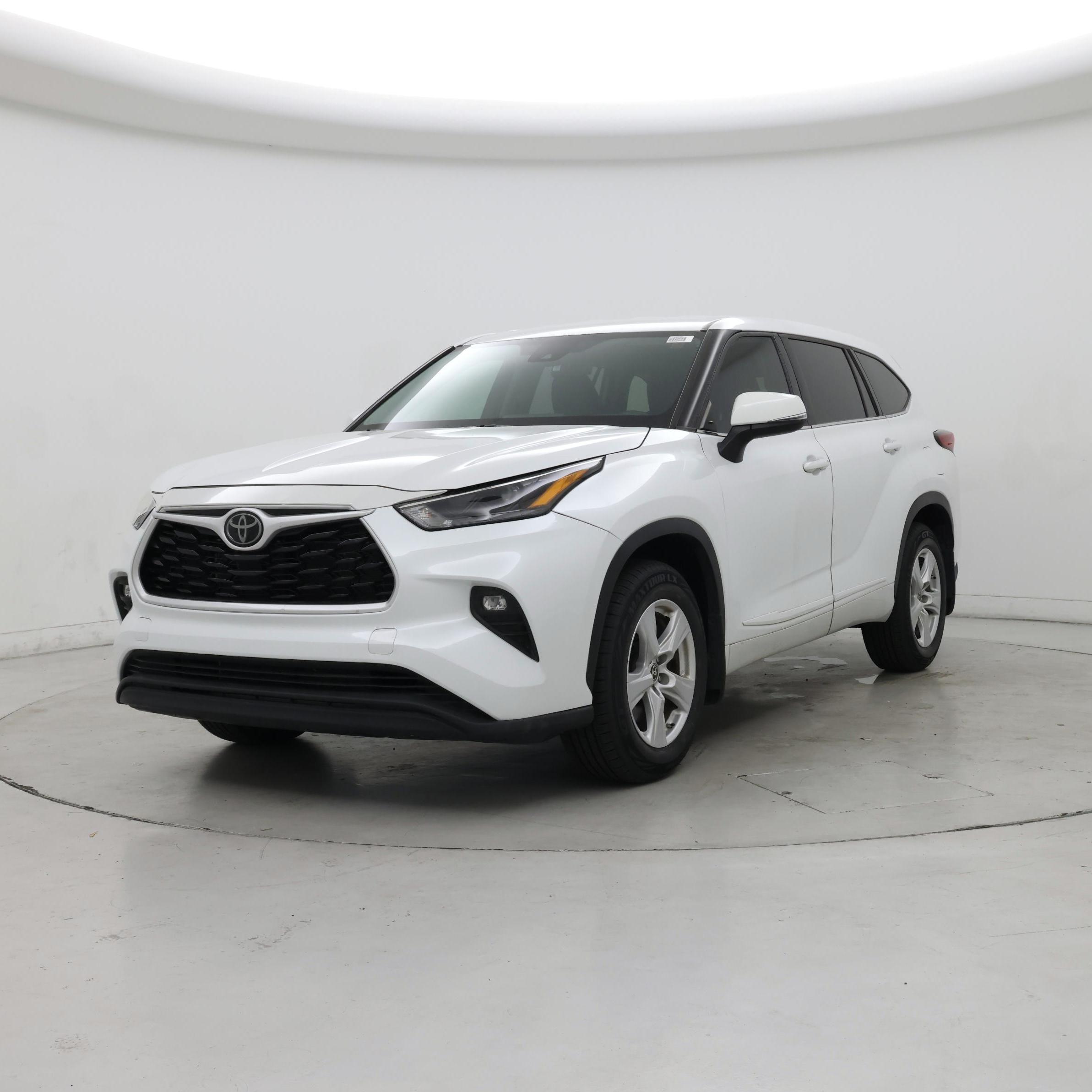Thumbnail: 2022 Toyota Highlander - 4