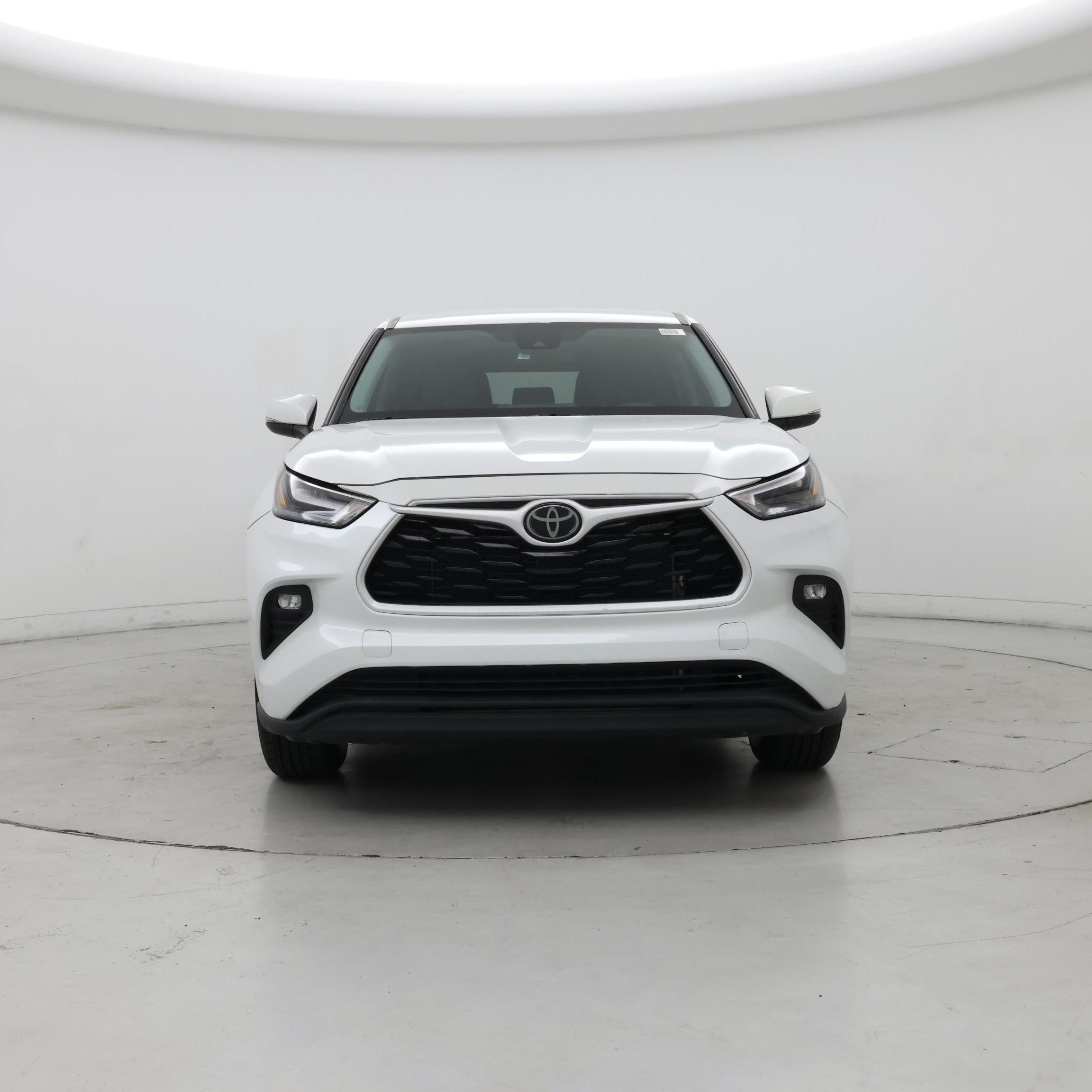 Thumbnail: 2022 Toyota Highlander - 5