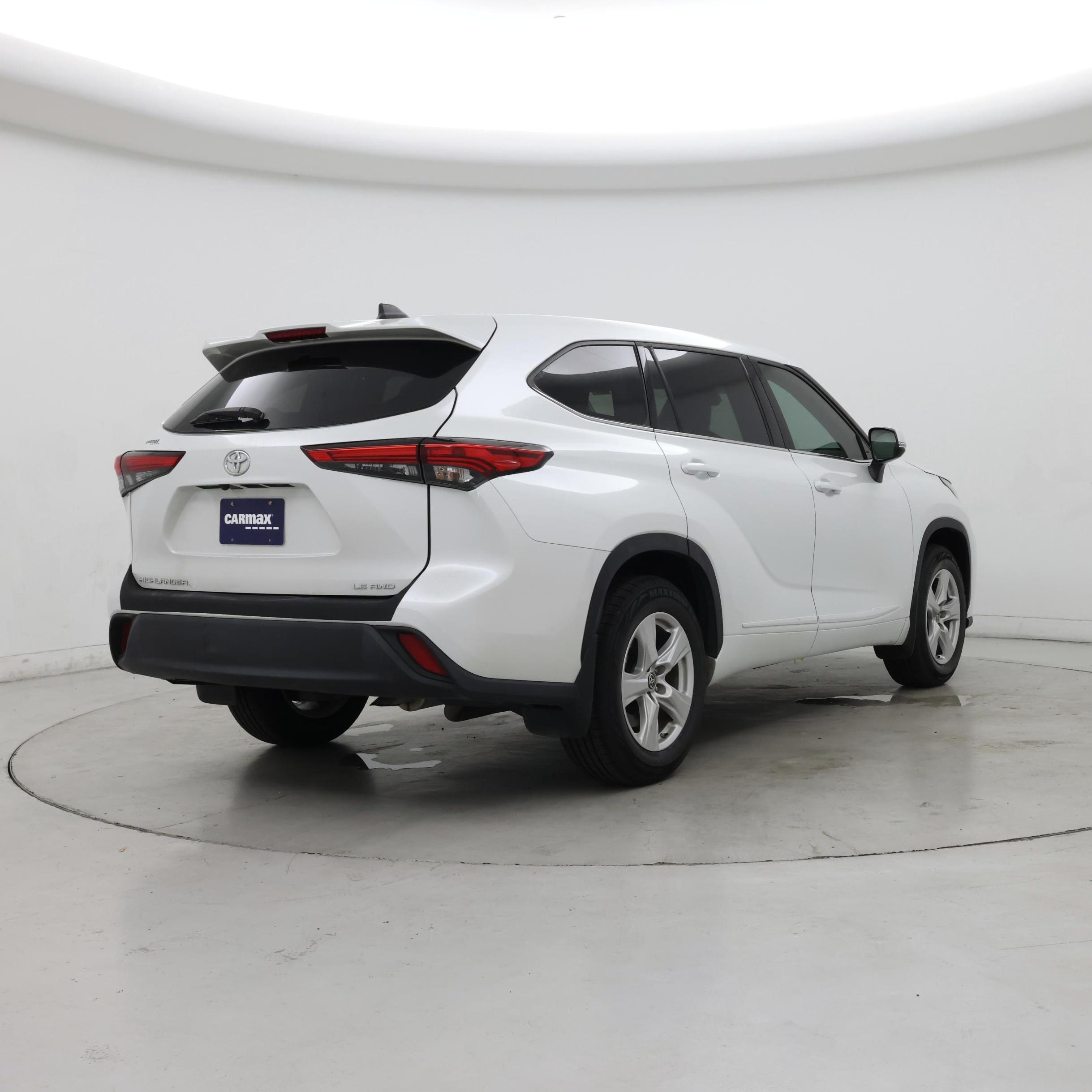 Thumbnail: 2022 Toyota Highlander - 8