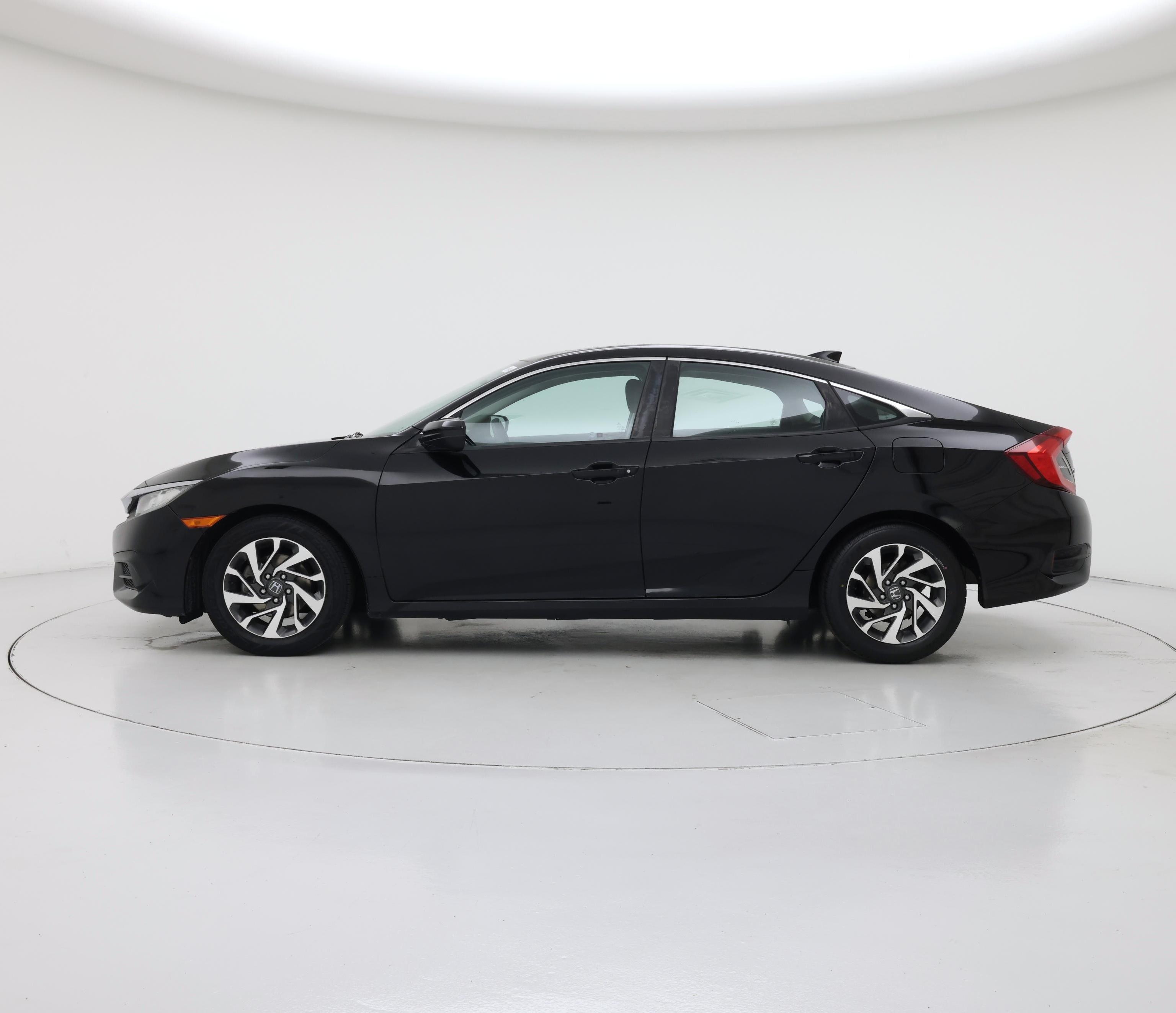 Thumbnail: 2018 Honda Civic - 3
