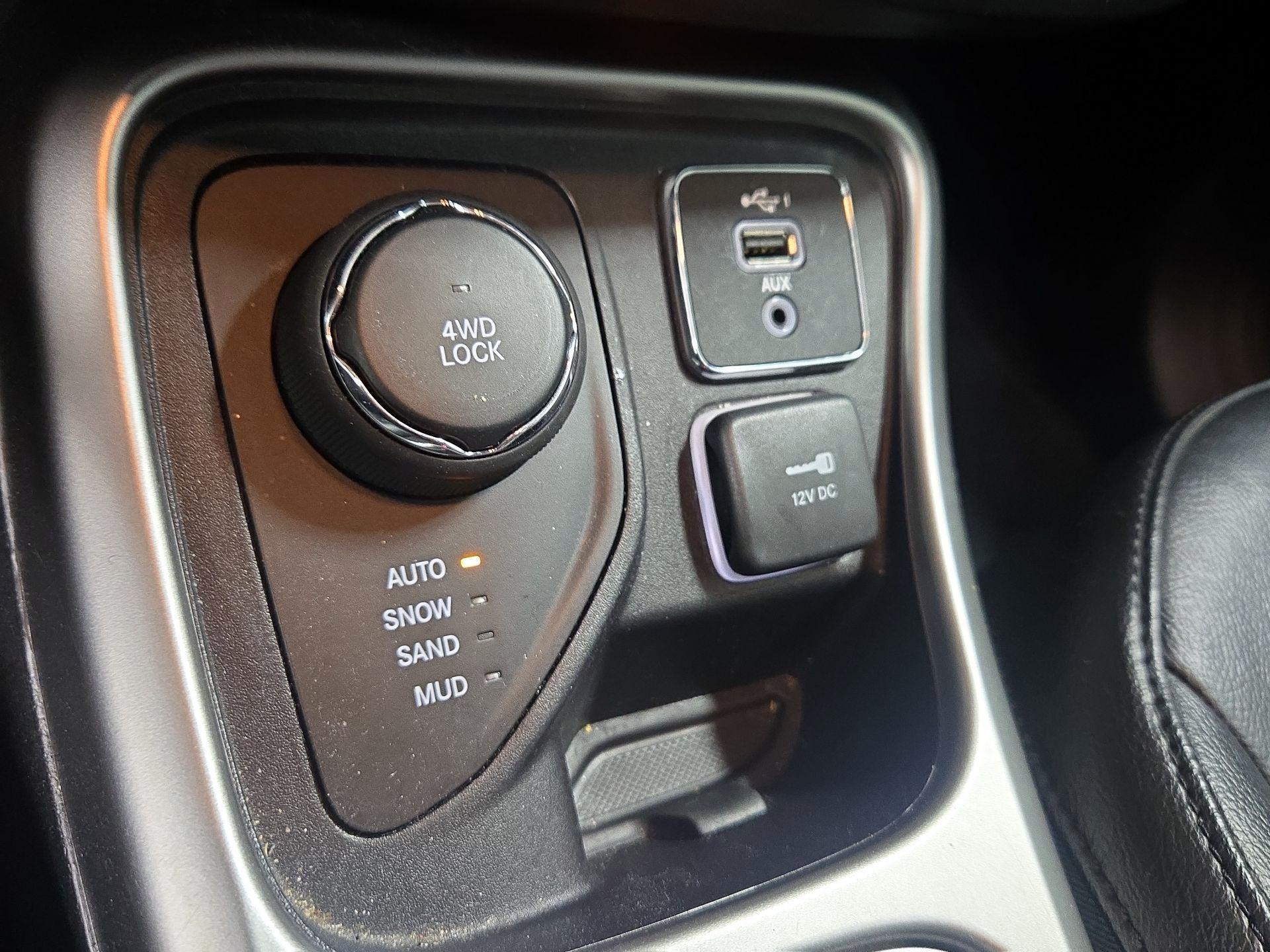 Thumbnail: 2021 Jeep Compass - 19