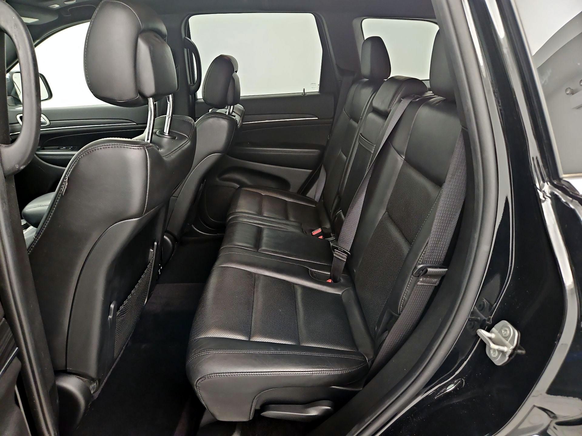 Thumbnail: 2019 Jeep Grand Cherokee - 20