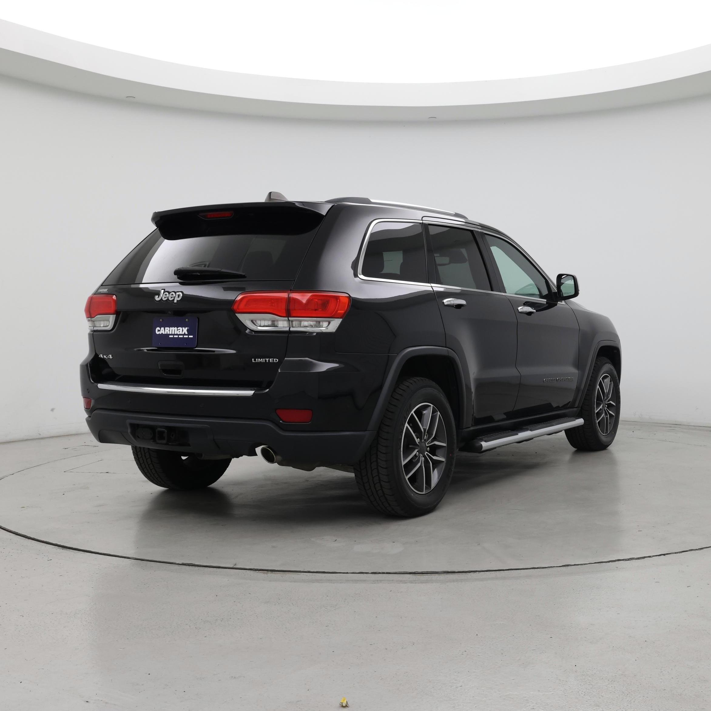 Thumbnail: 2019 Jeep Grand Cherokee - 8