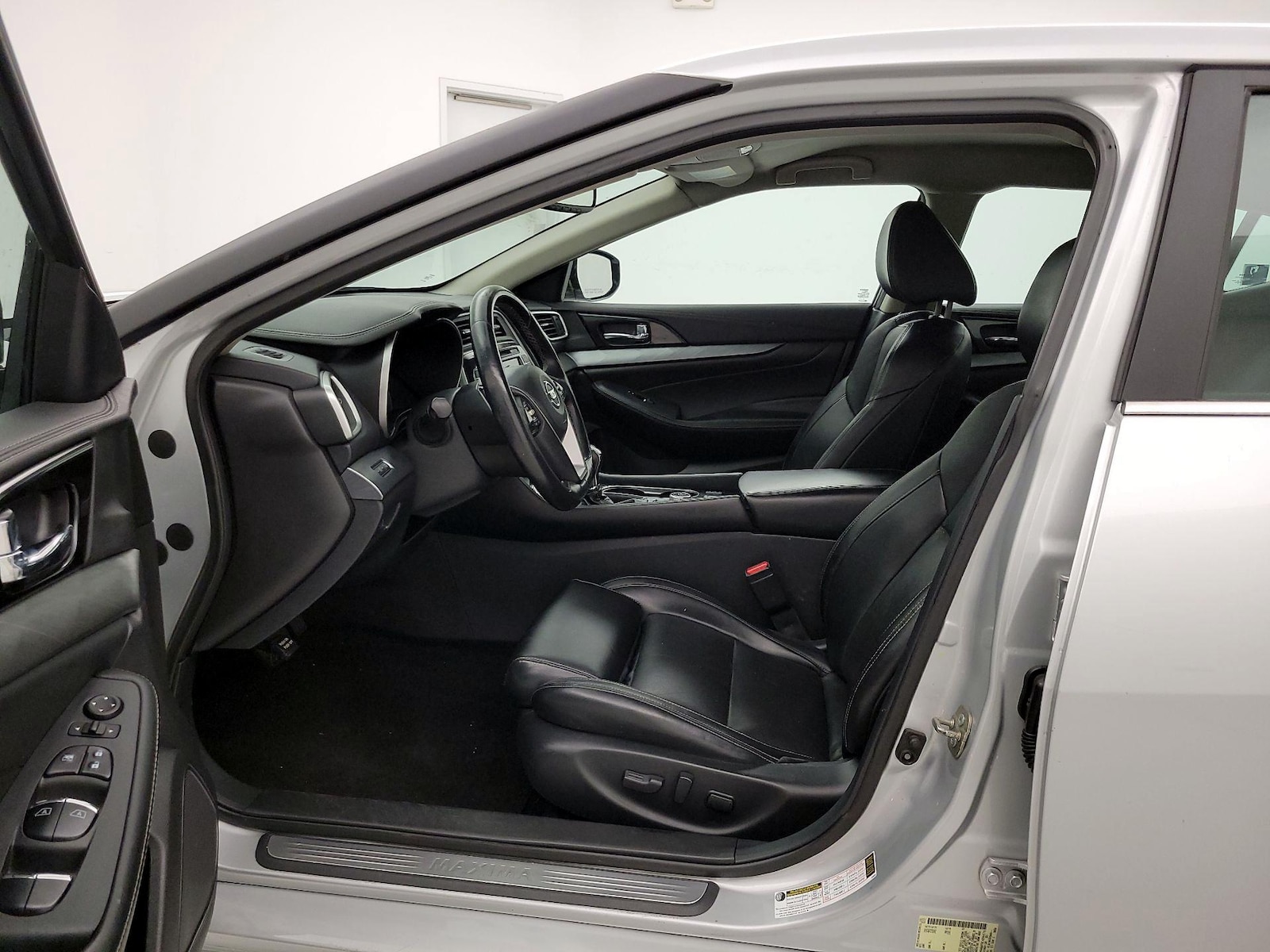 2017 Nissan Maxima SV - Photo 12