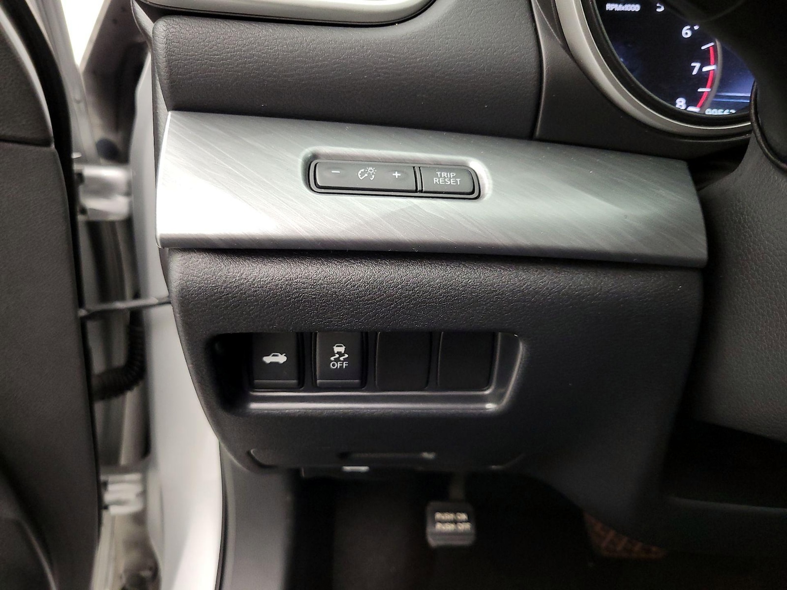 2017 Nissan Maxima SV - Photo 14