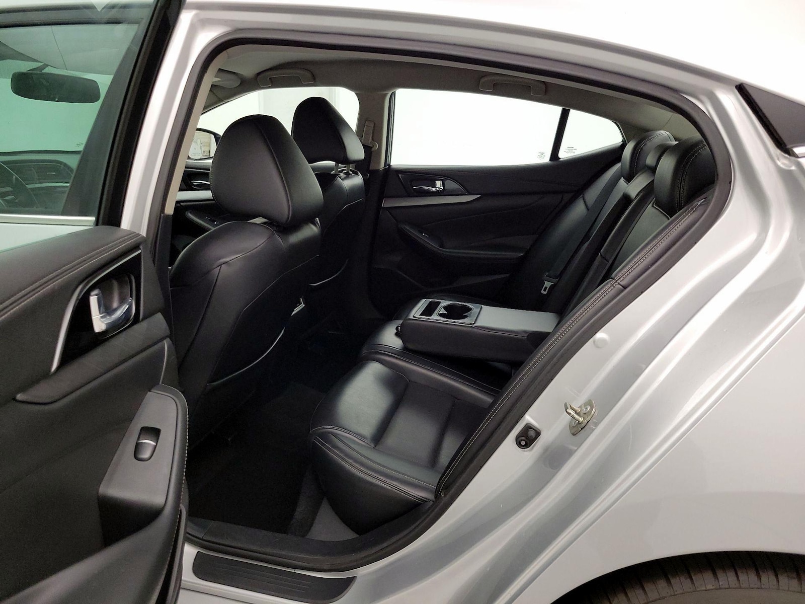 2017 Nissan Maxima SV - Photo 21