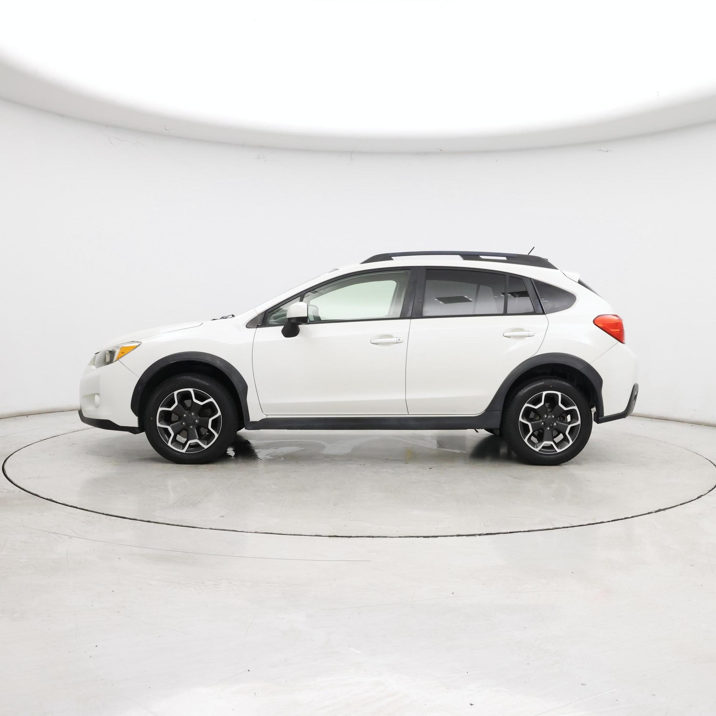 Thumbnail: 2014 Subaru XV Crosstrek - 3
