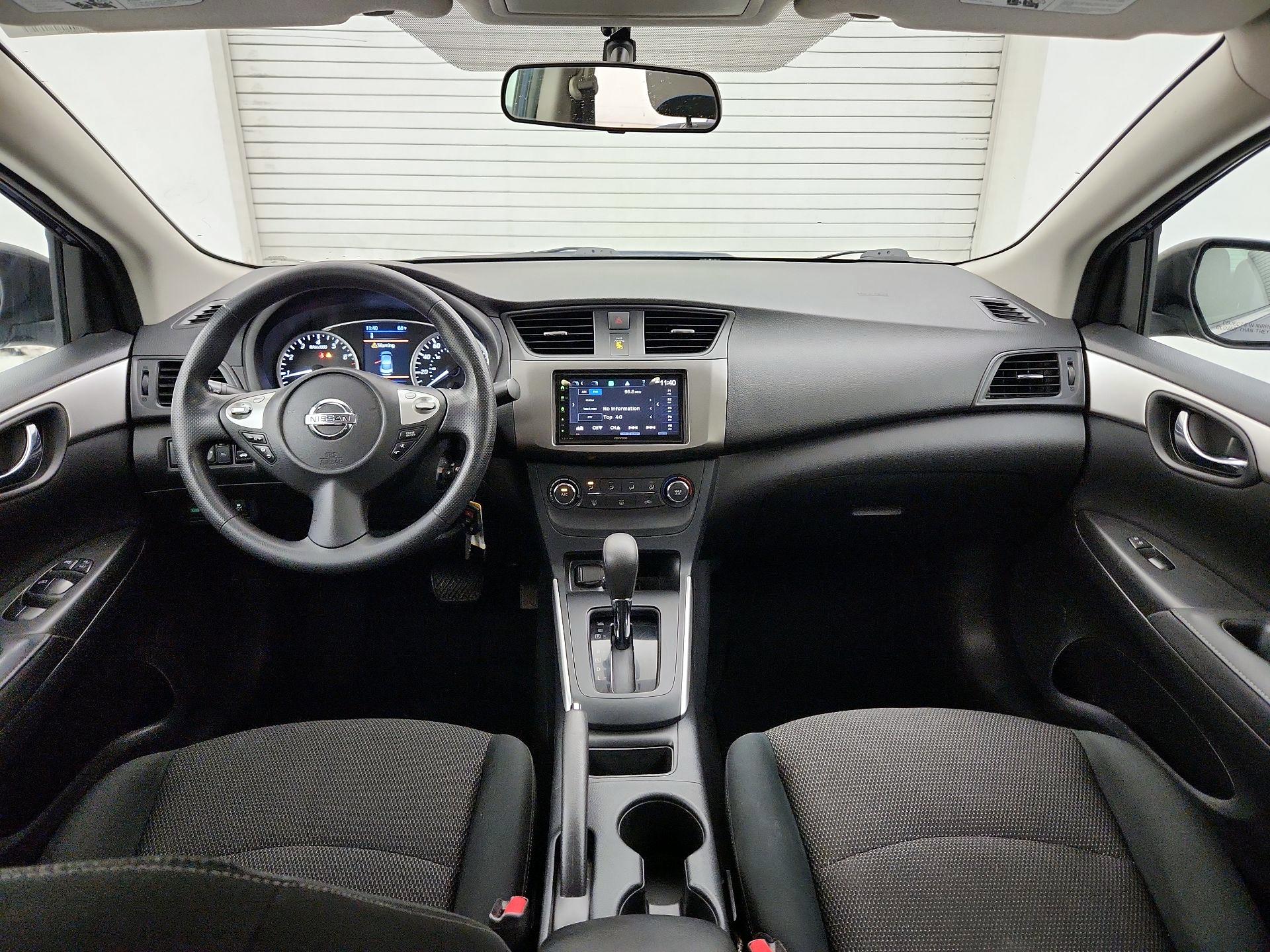 Thumbnail: 2019 Nissan Sentra - 9