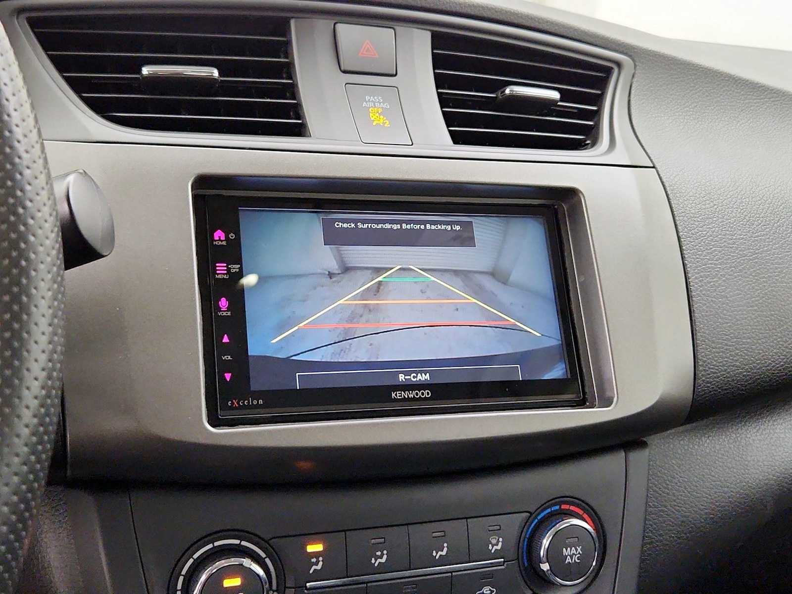2019 Nissan Sentra S - Photo 15