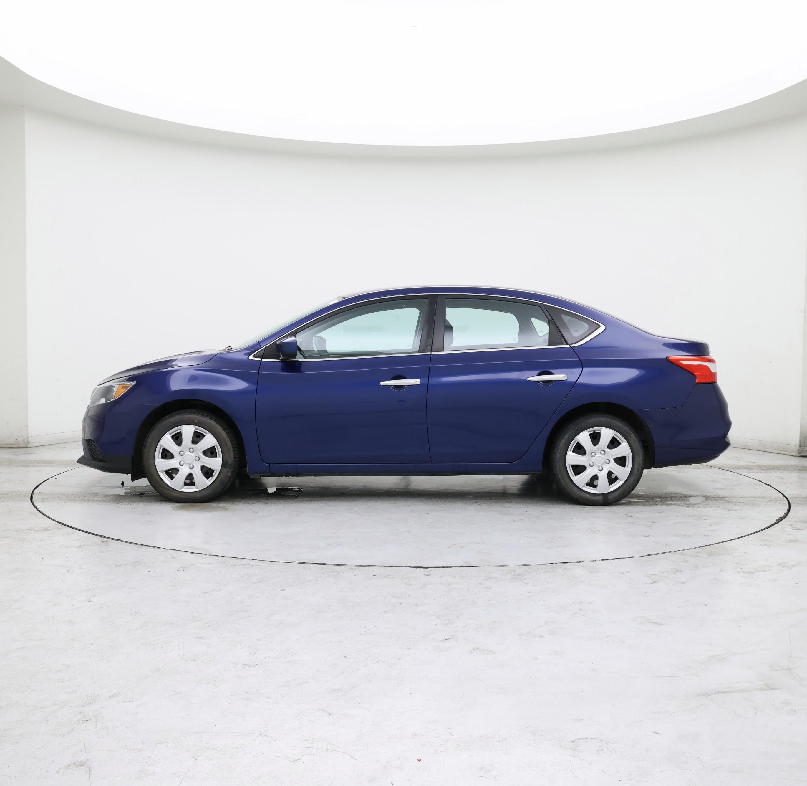 Thumbnail: 2019 Nissan Sentra - 3