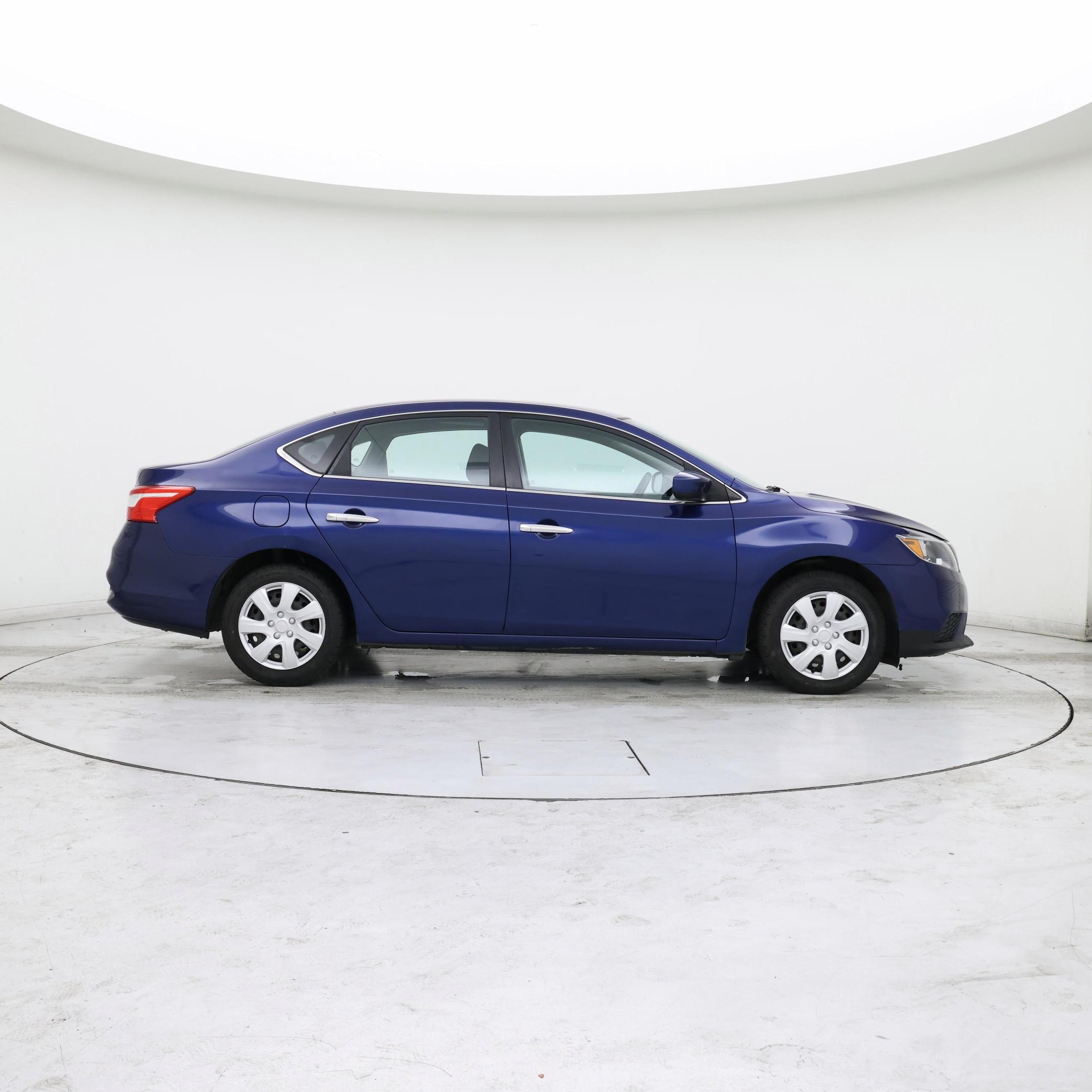 Thumbnail: 2019 Nissan Sentra - 7