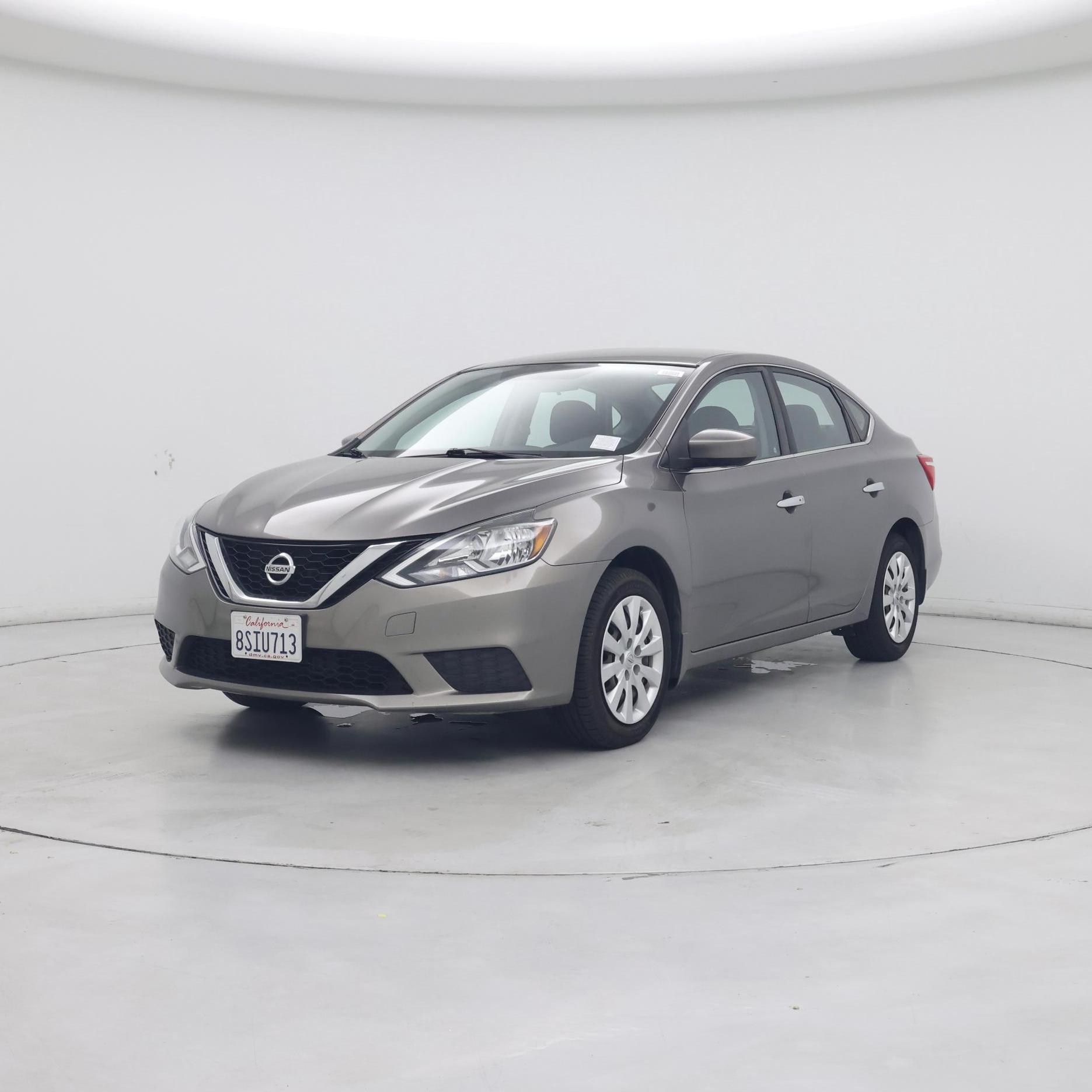 Thumbnail: 2017 Nissan Sentra - 4