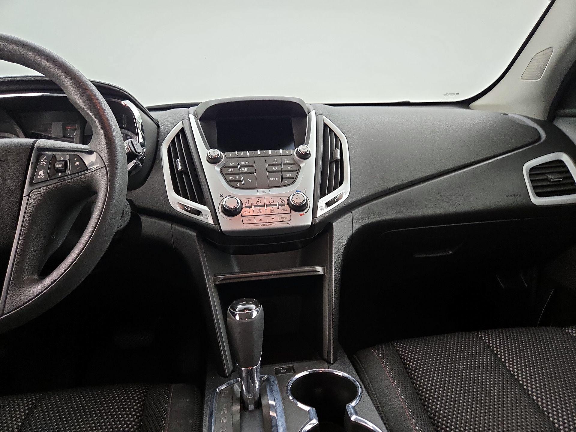 Thumbnail: 2017 GMC Terrain - 9