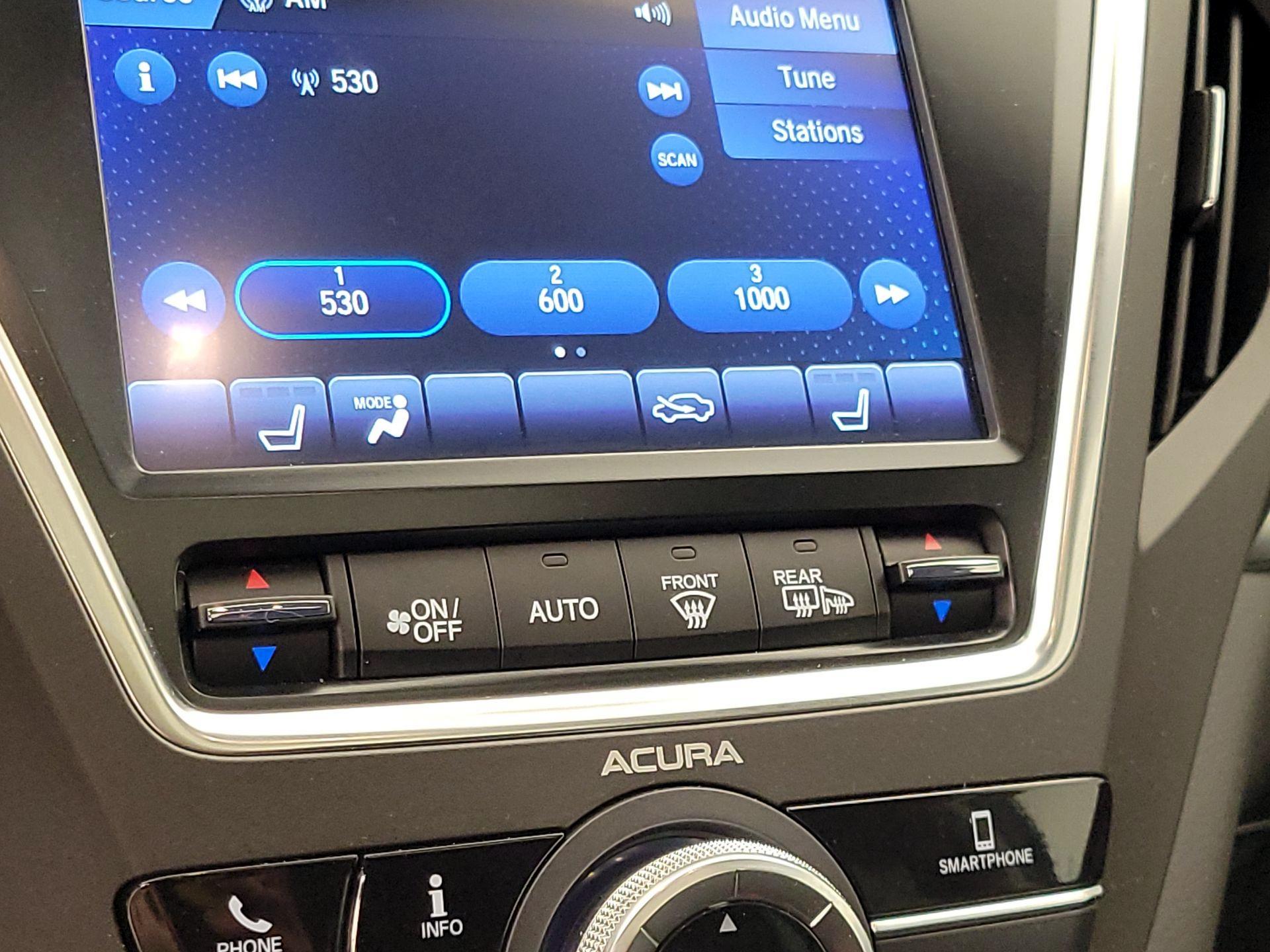 Thumbnail: 2019 Acura MDX - 16
