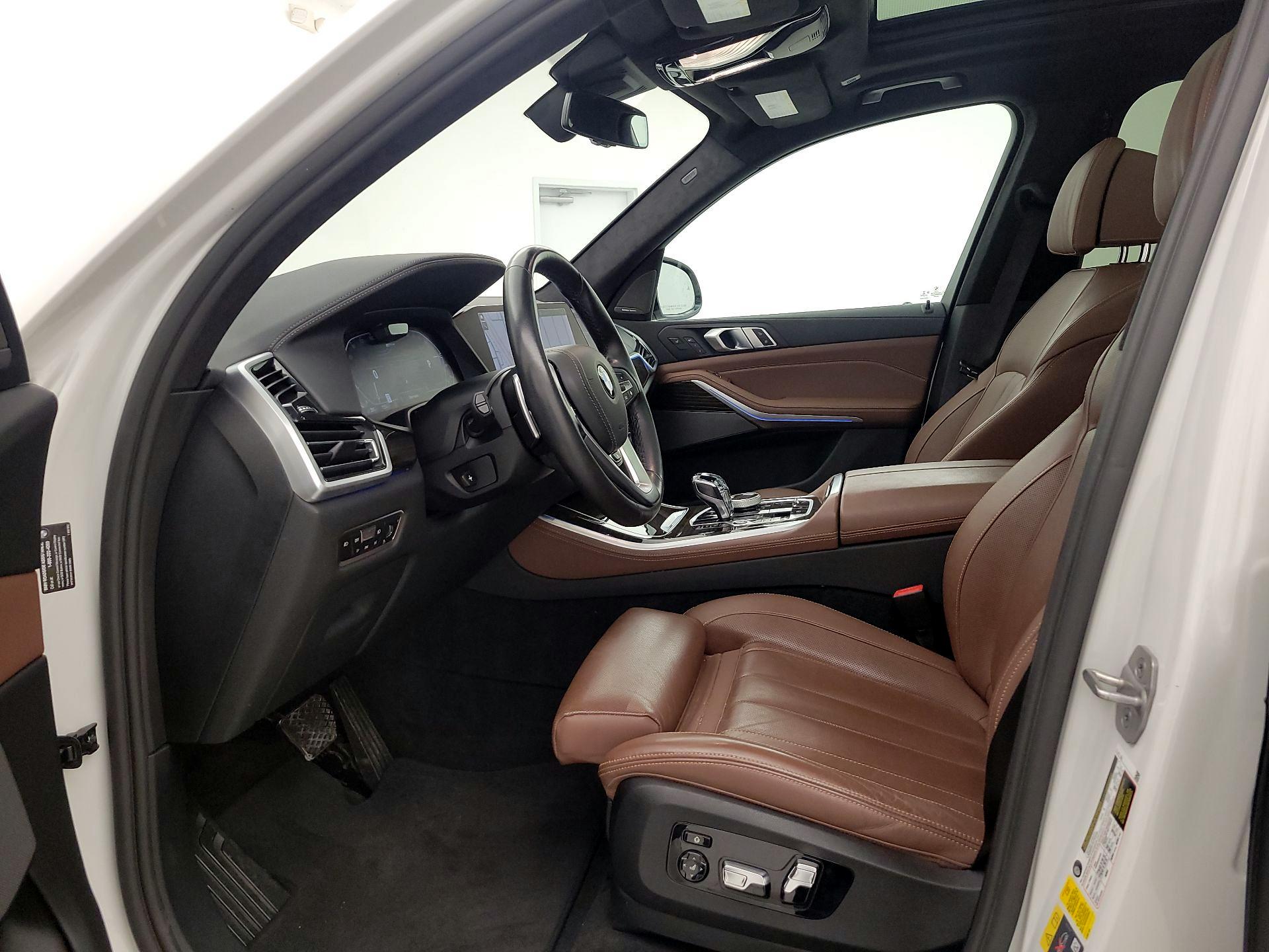 Thumbnail: 2021 BMW X5 - 11