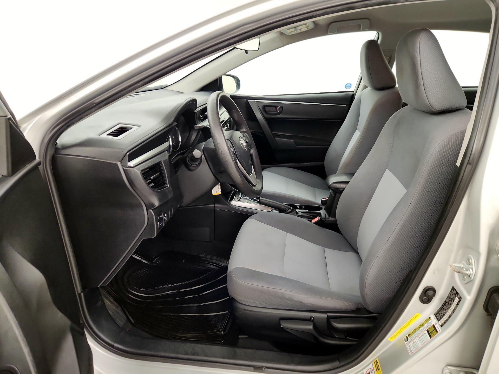 Thumbnail: 2015 Toyota Corolla - 11