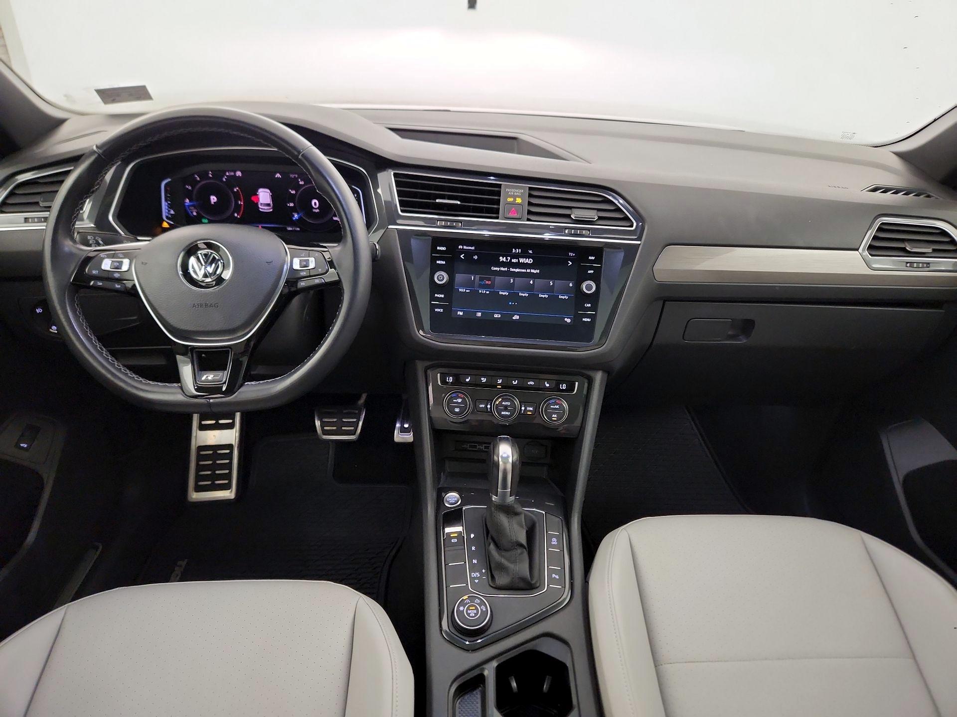 Thumbnail: 2019 Volkswagen Tiguan - 9