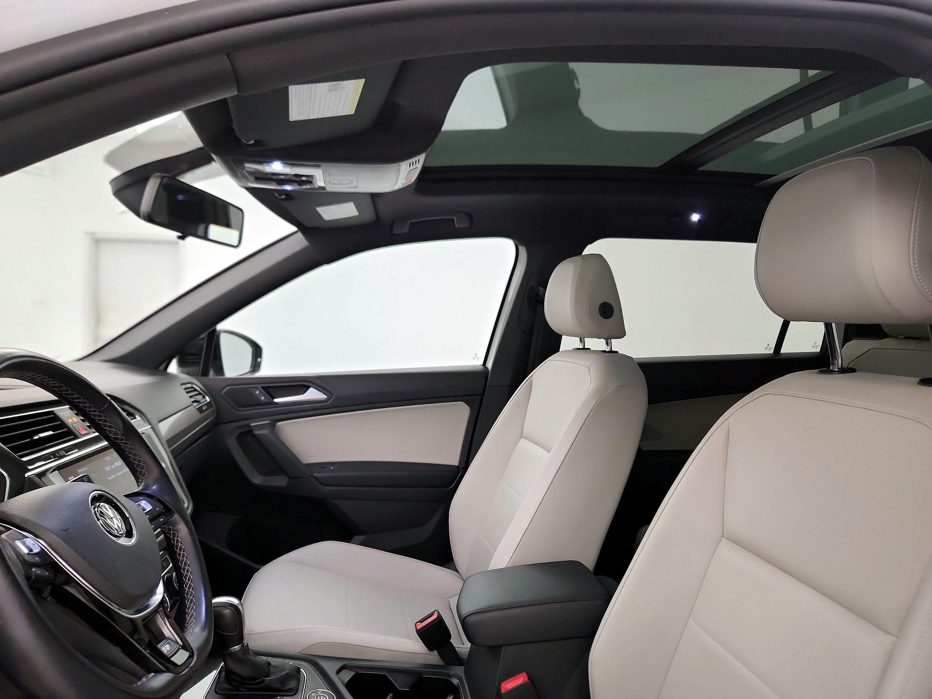 Thumbnail: 2019 Volkswagen Tiguan - 19