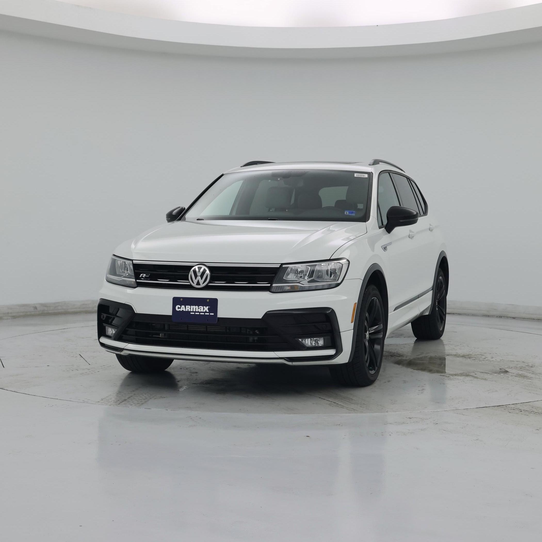Thumbnail: 2019 Volkswagen Tiguan - 4