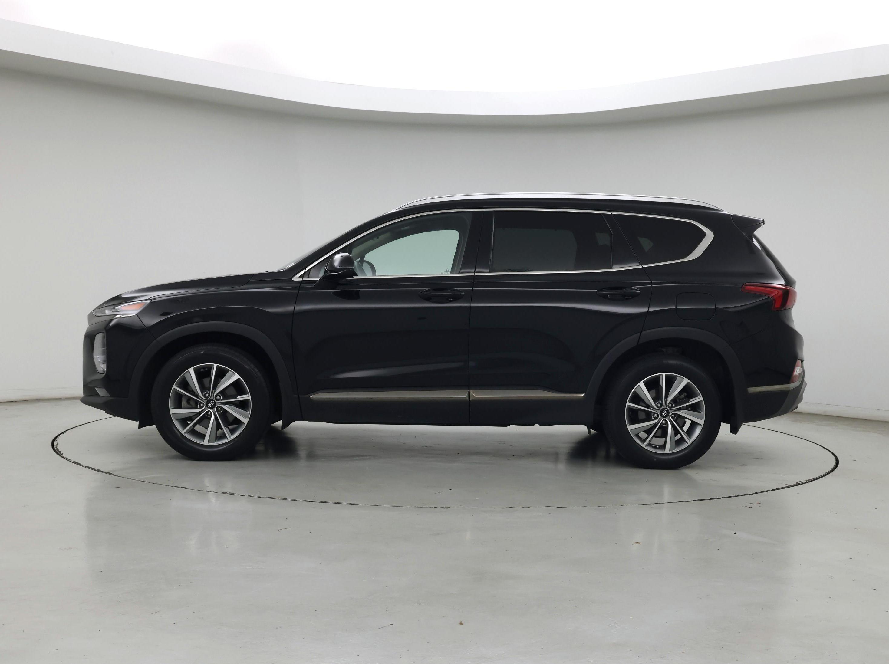 Thumbnail: 2019 Hyundai Santa Fe - 3