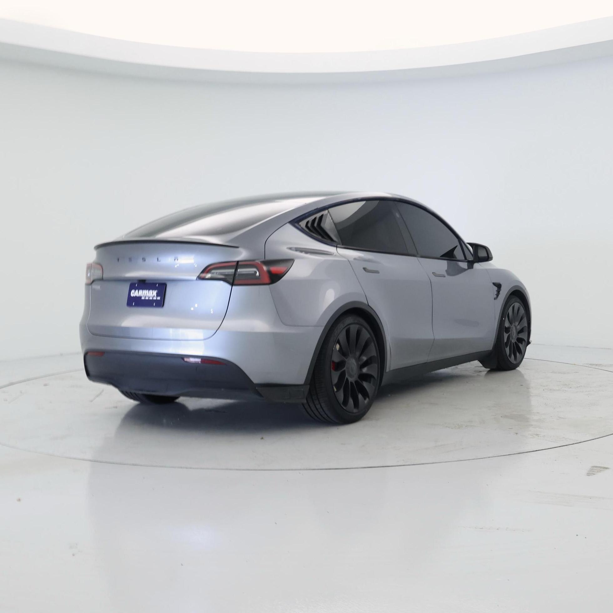 Thumbnail: 2024 Tesla Model Y - 8