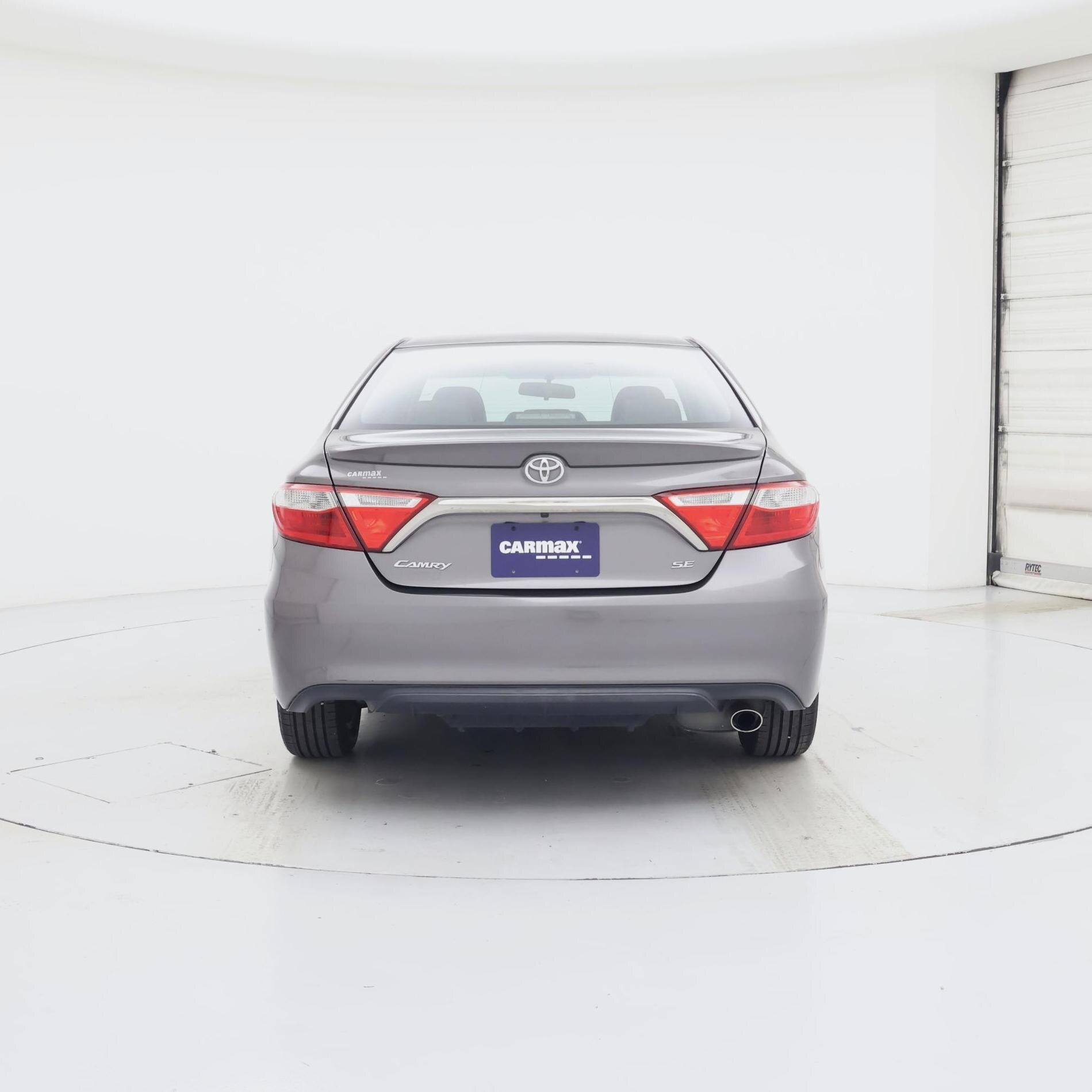Thumbnail: 2017 Toyota Camry - 6
