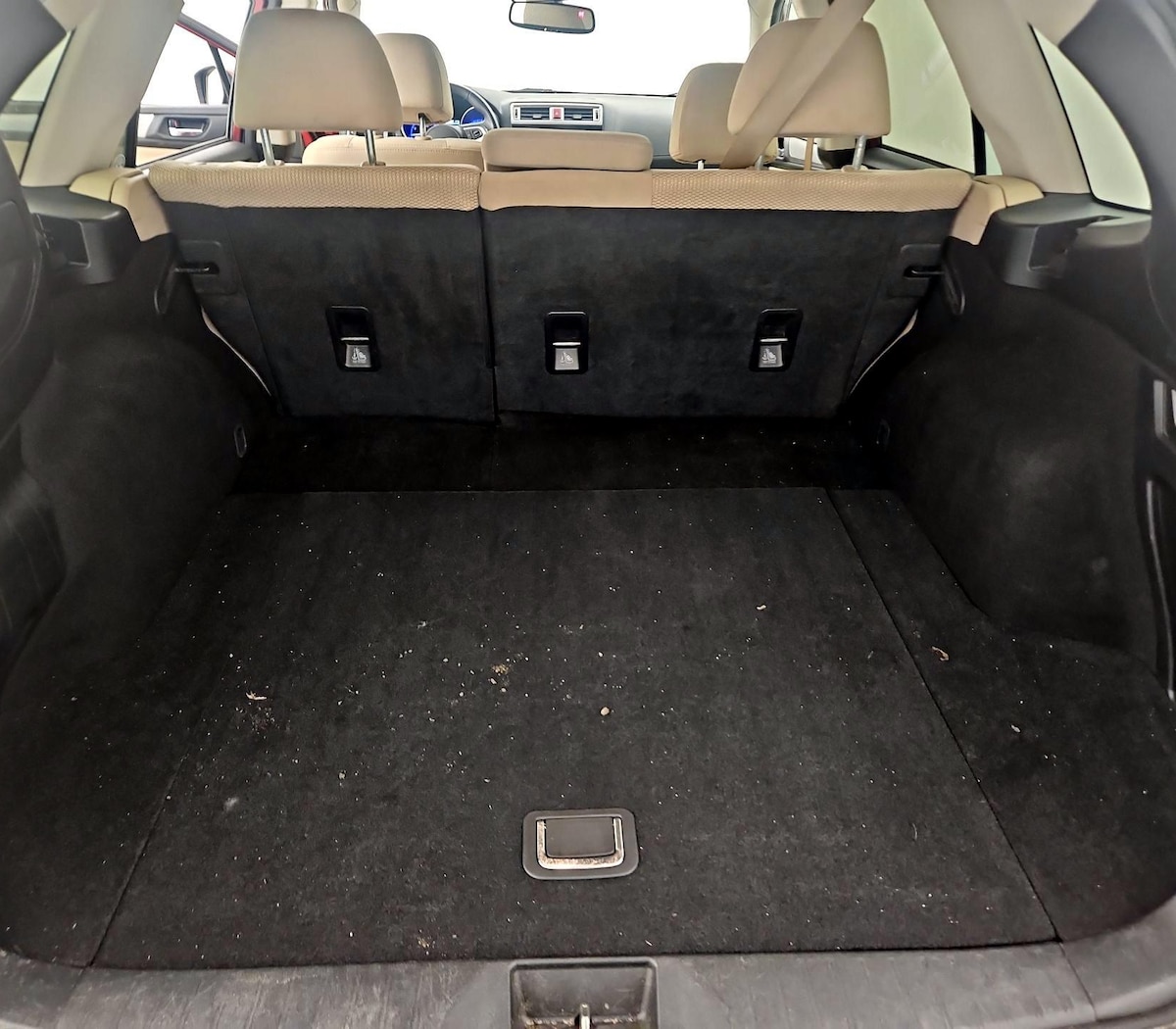 Trunk/Cargo (Seats Up)