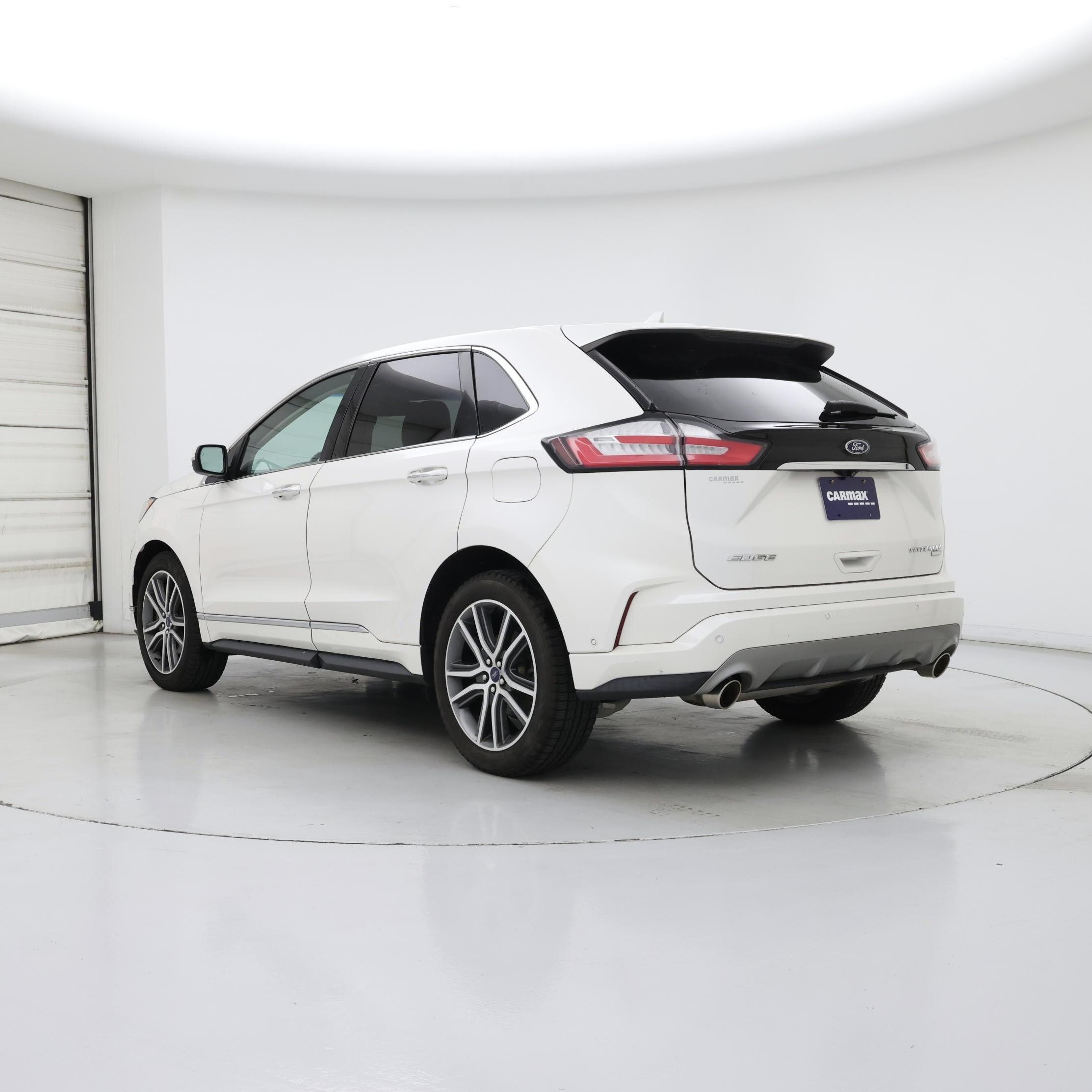 Thumbnail: 2019 Ford Edge - 2