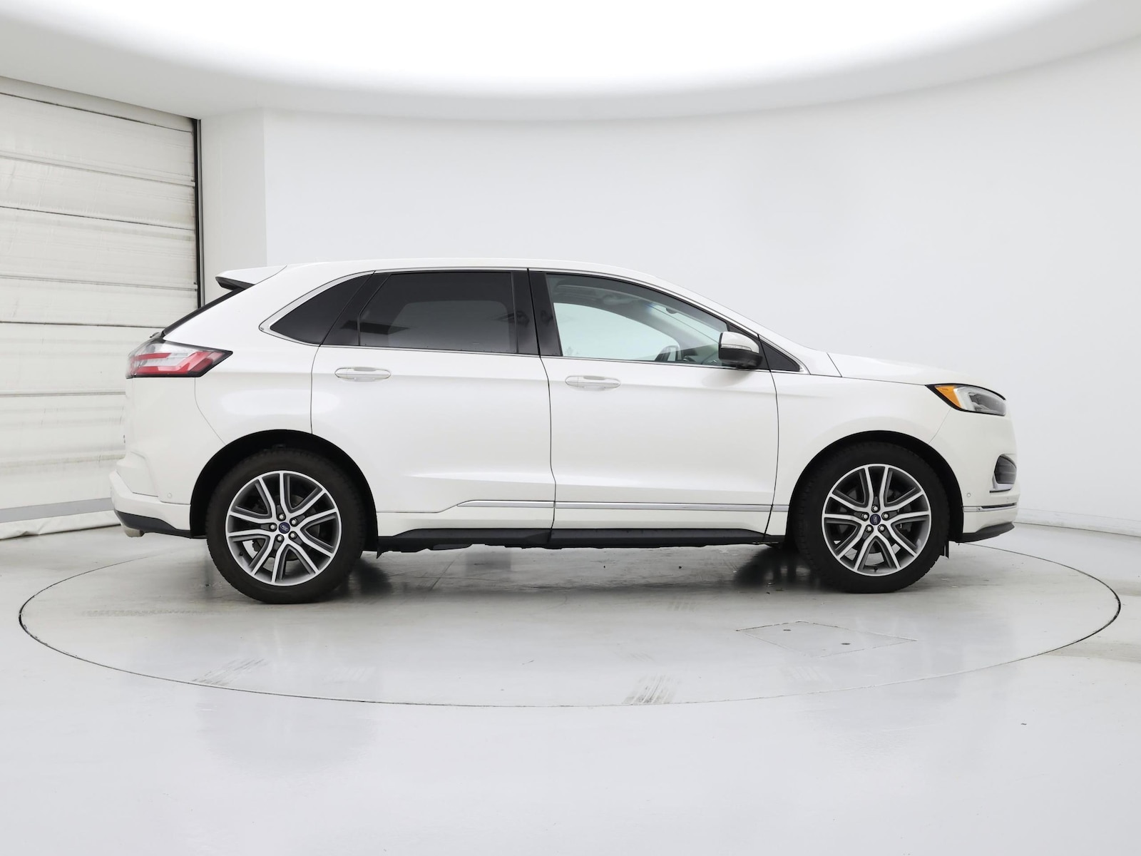 2019 Ford Edge Titanium - Photo 8