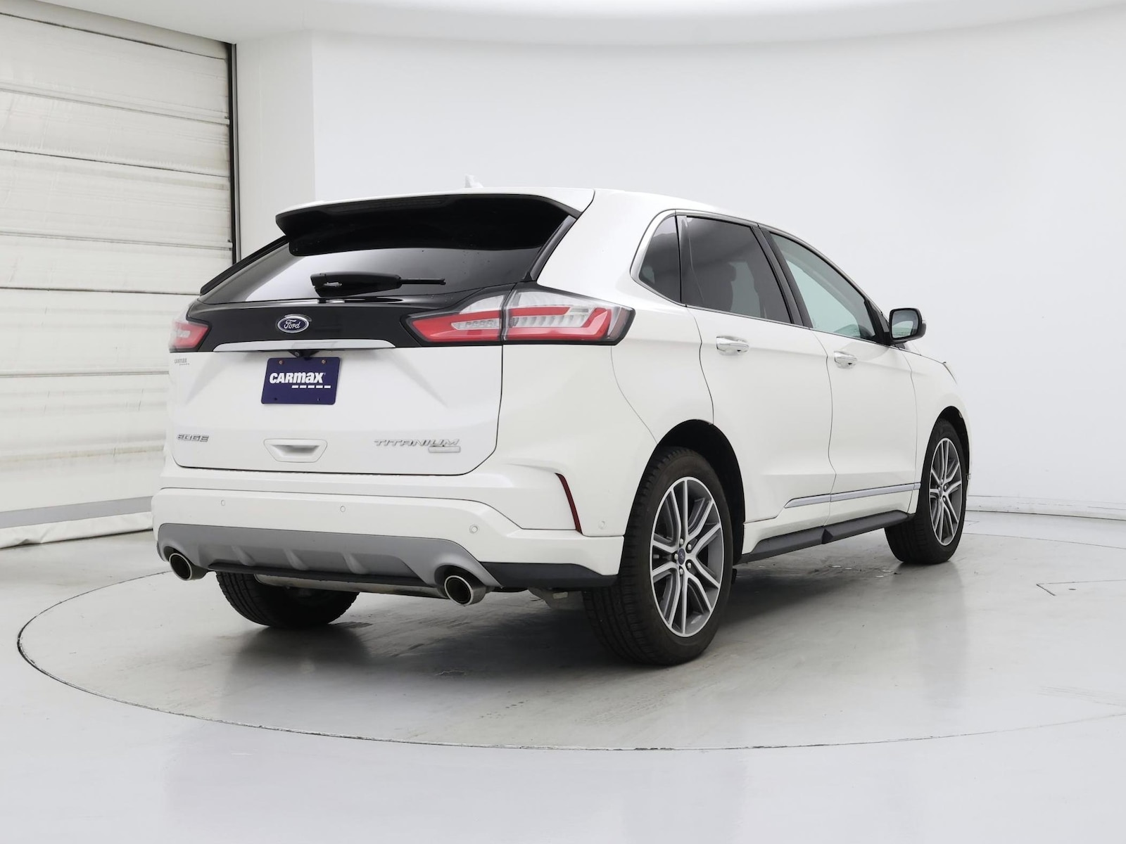 2019 Ford Edge Titanium - Photo 9