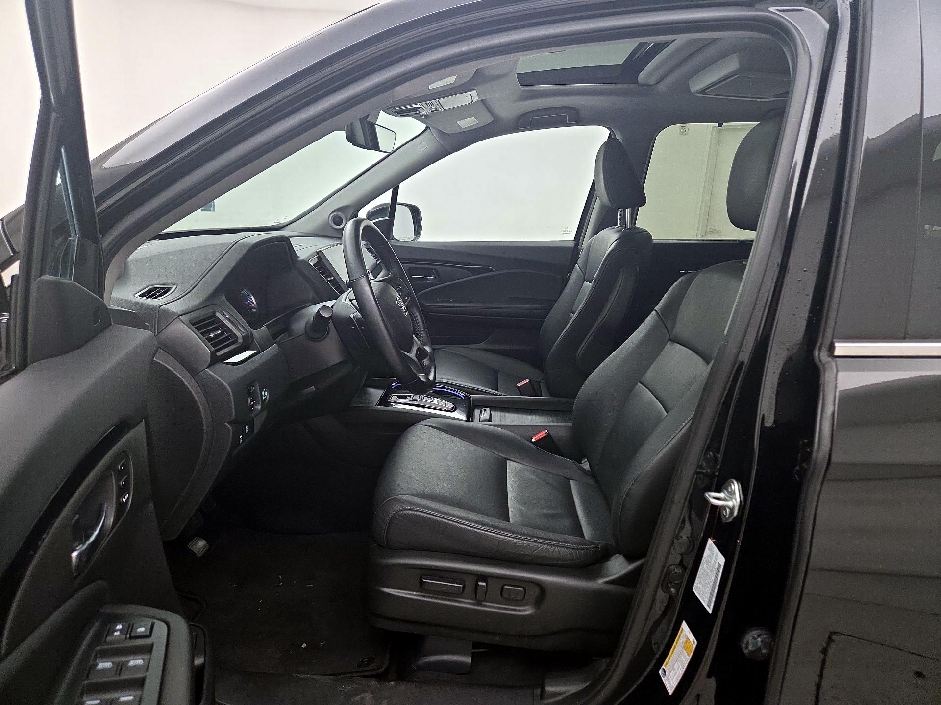 Thumbnail: 2022 Honda Pilot - 11