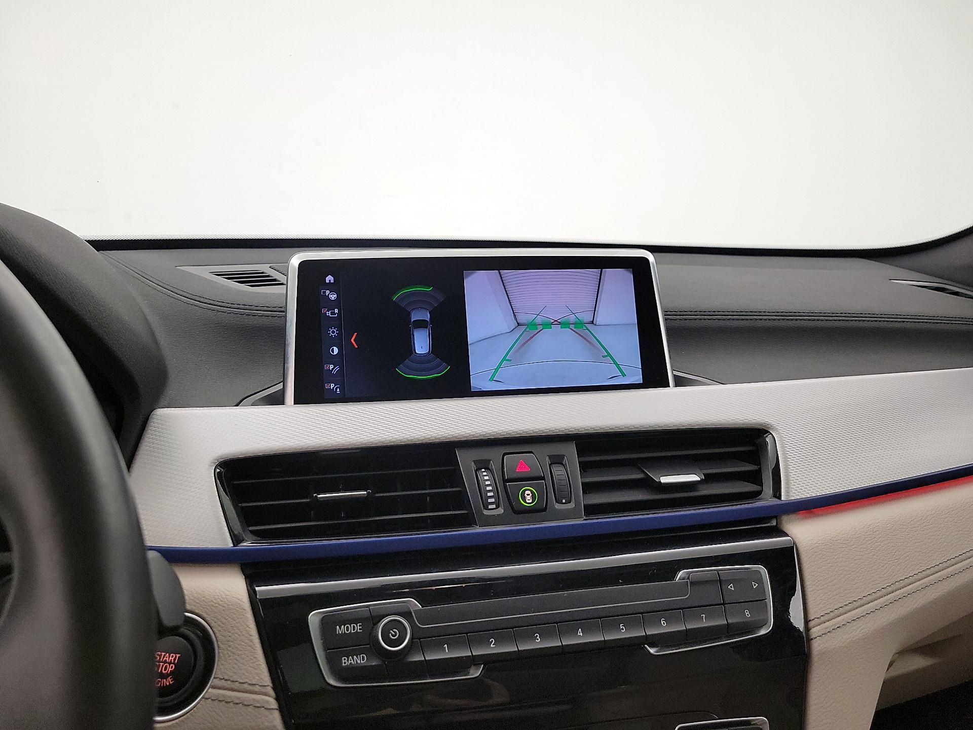 Thumbnail: 2022 BMW X1 - 15