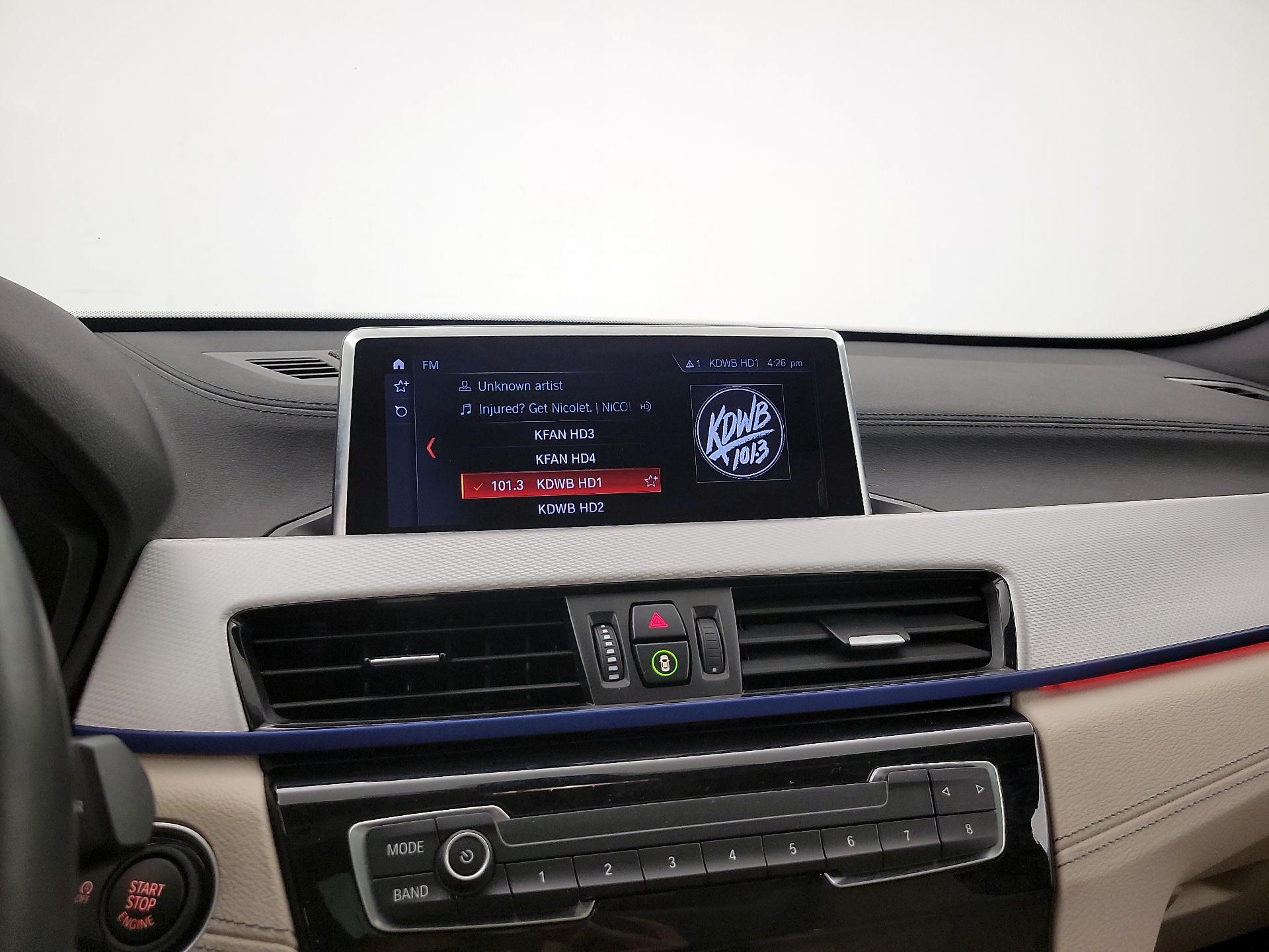 Thumbnail: 2022 BMW X1 - 16
