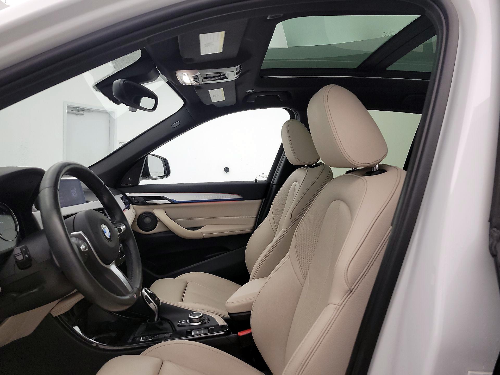 Thumbnail: 2022 BMW X1 - 20