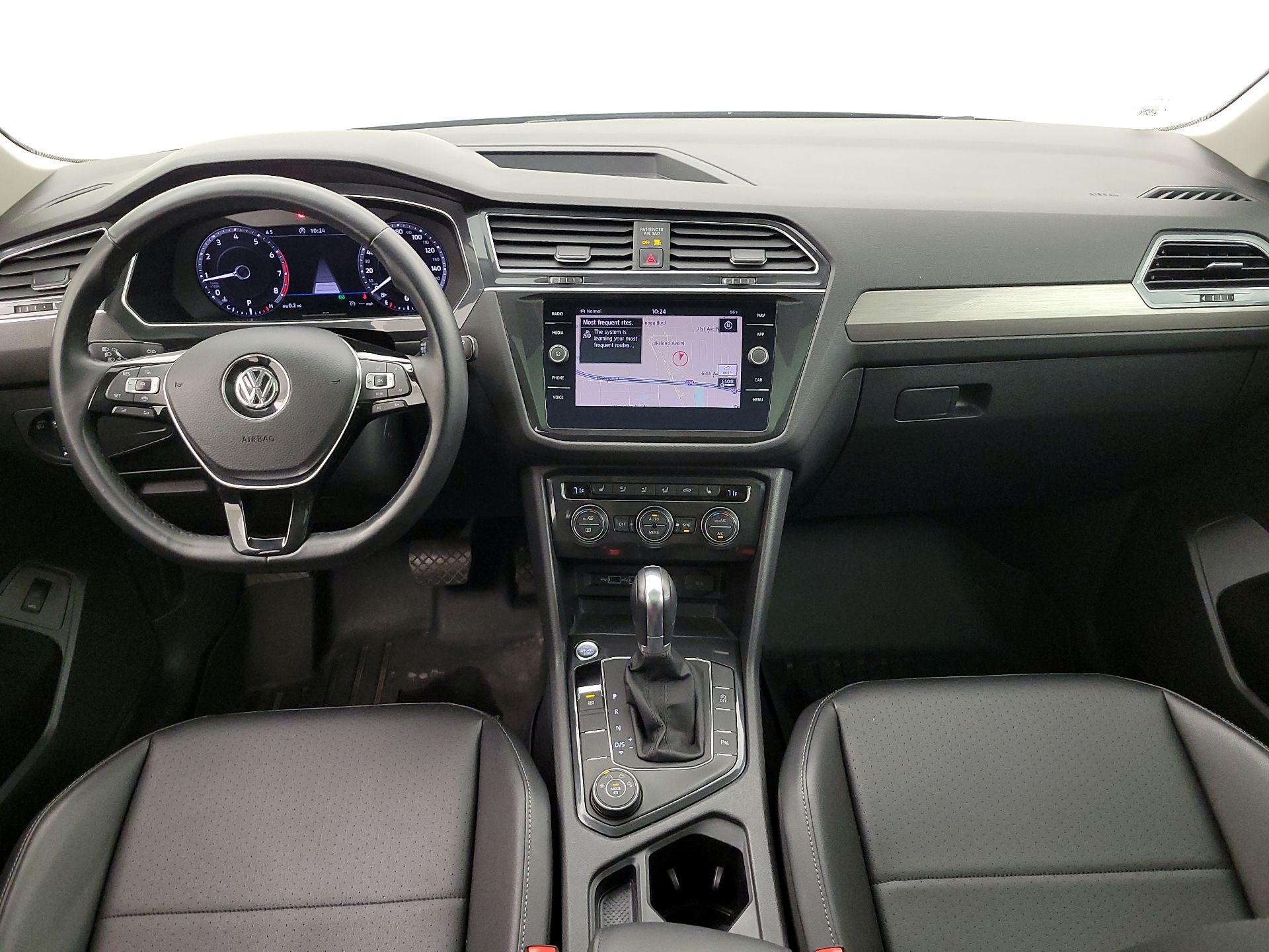 Thumbnail: 2019 Volkswagen Tiguan - 9