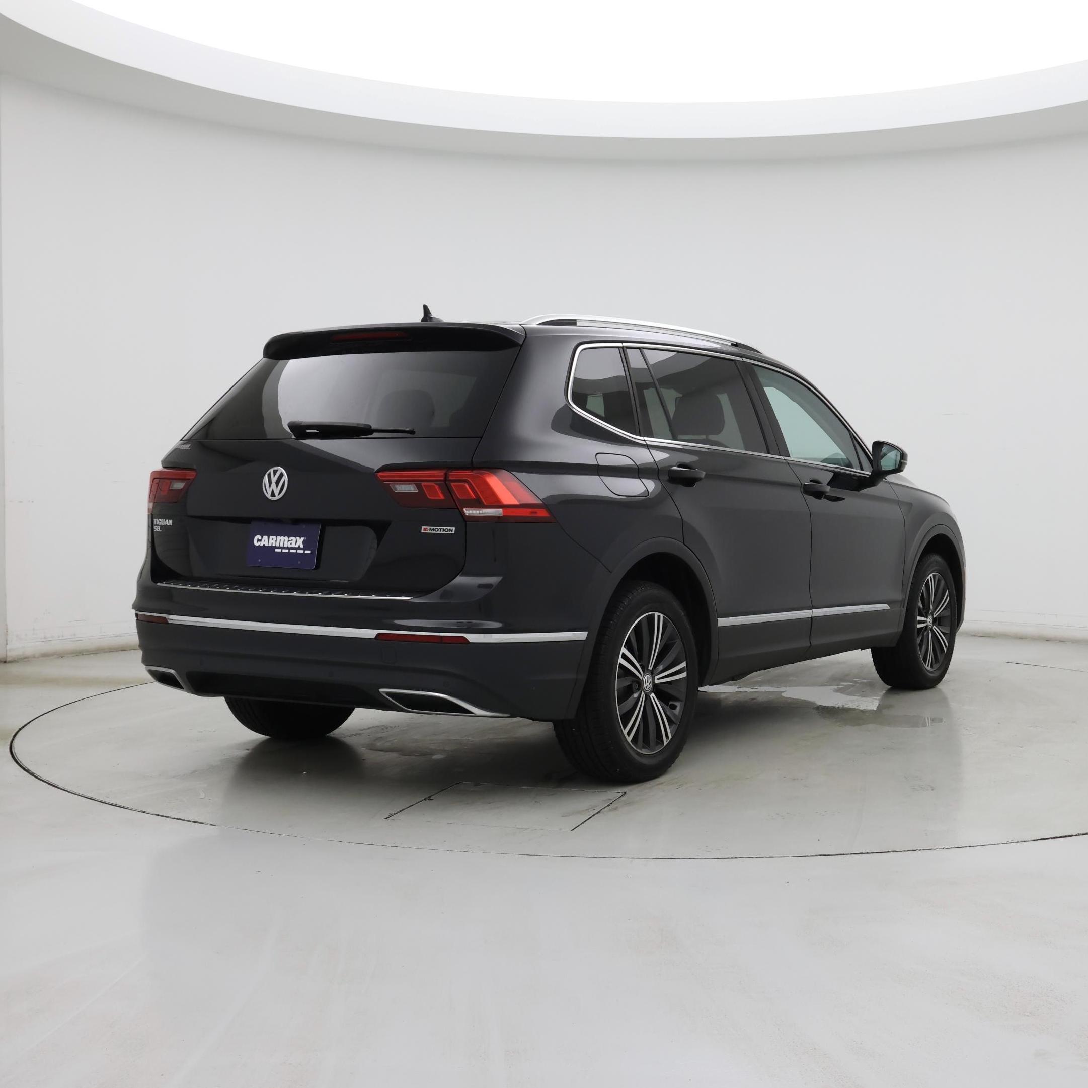 Thumbnail: 2019 Volkswagen Tiguan - 8