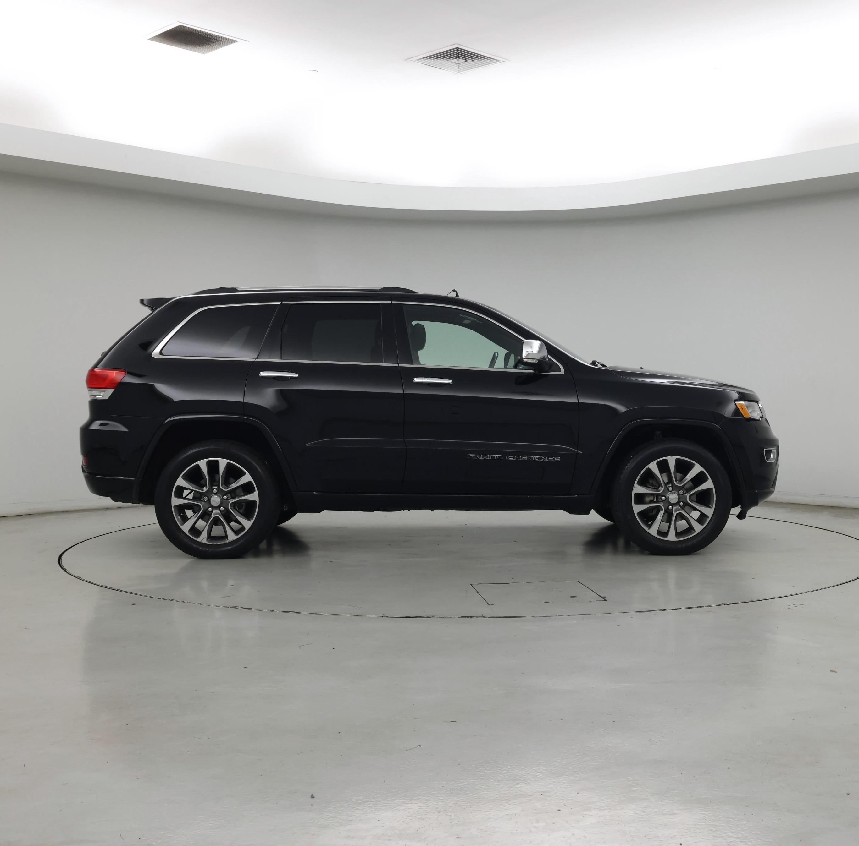 Thumbnail: 2017 Jeep Grand Cherokee - 7