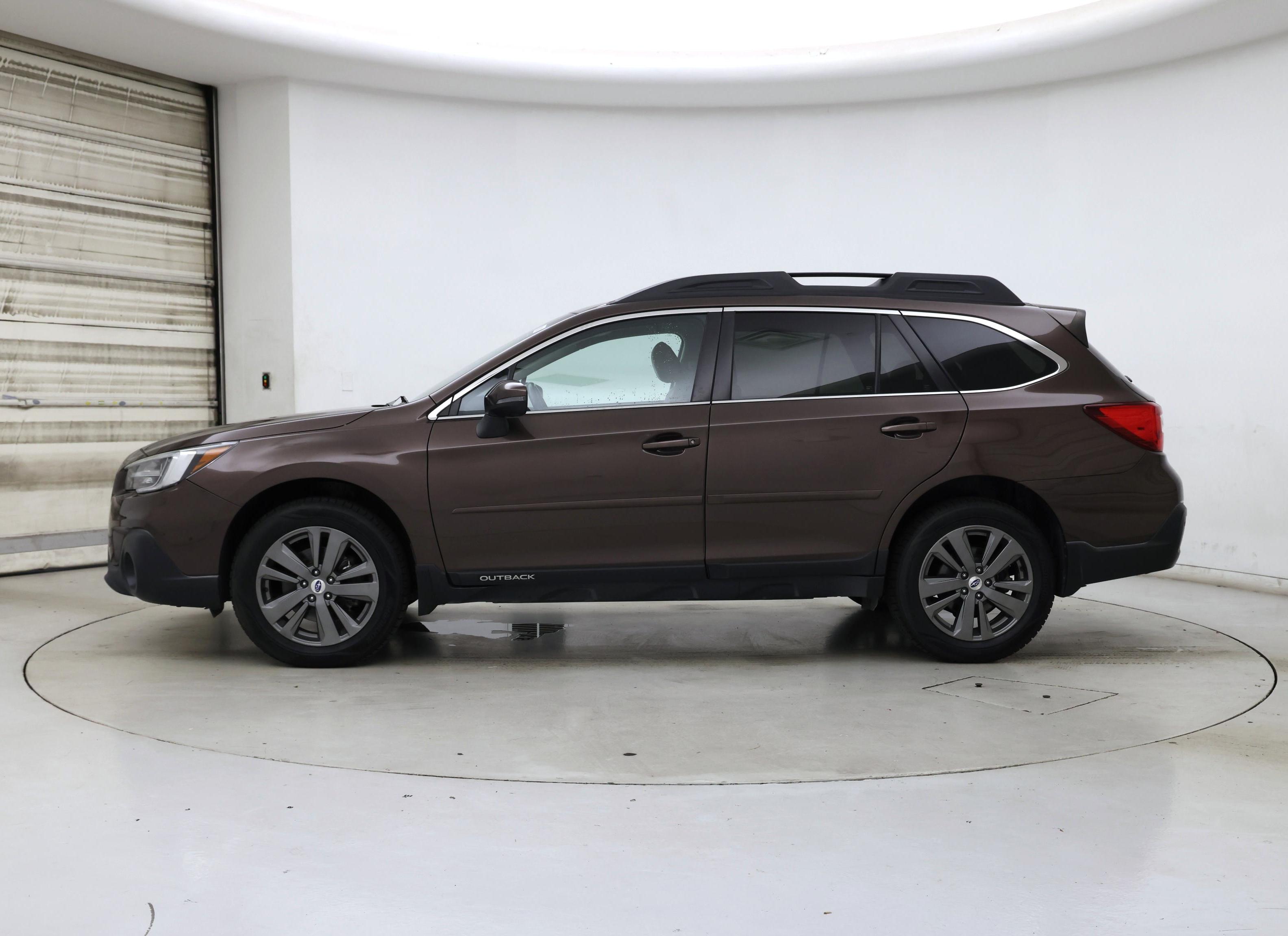 Thumbnail: 2019 Subaru Outback - 3
