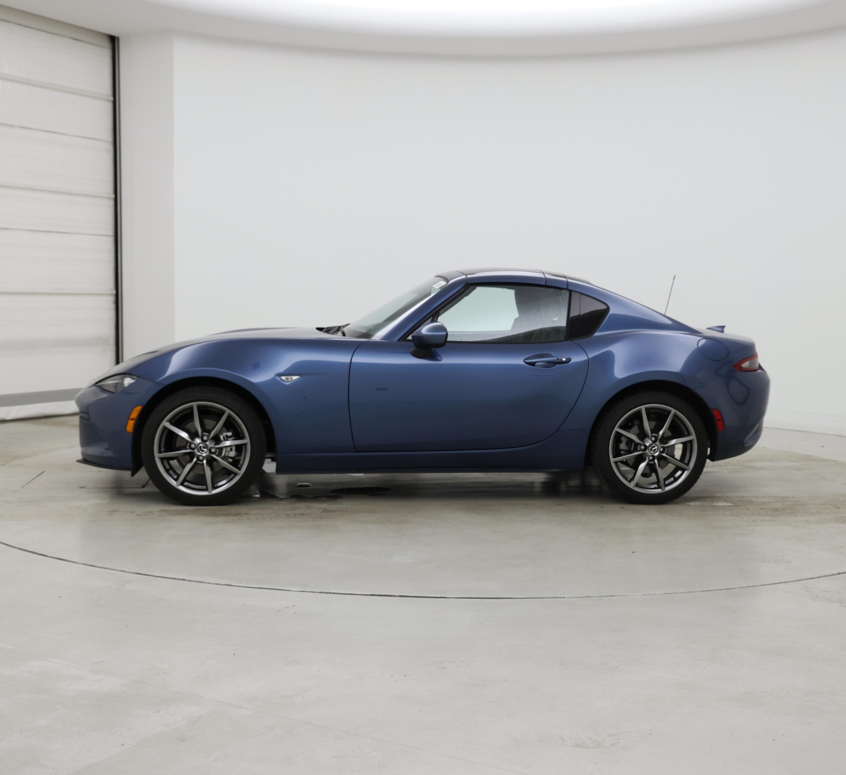 Thumbnail: 2020 Mazda MX-5 Miata - 3