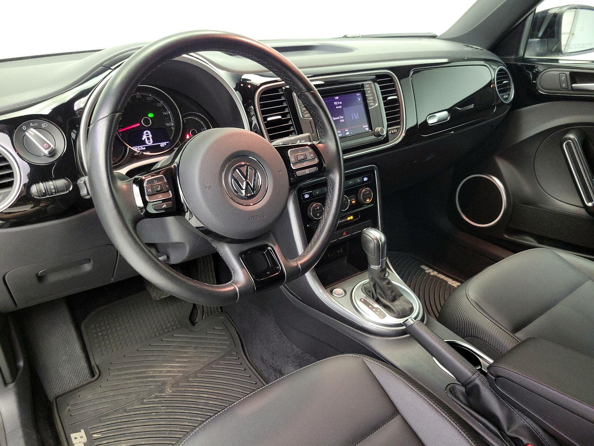 Thumbnail: 2019 Volkswagen Beetle - 9