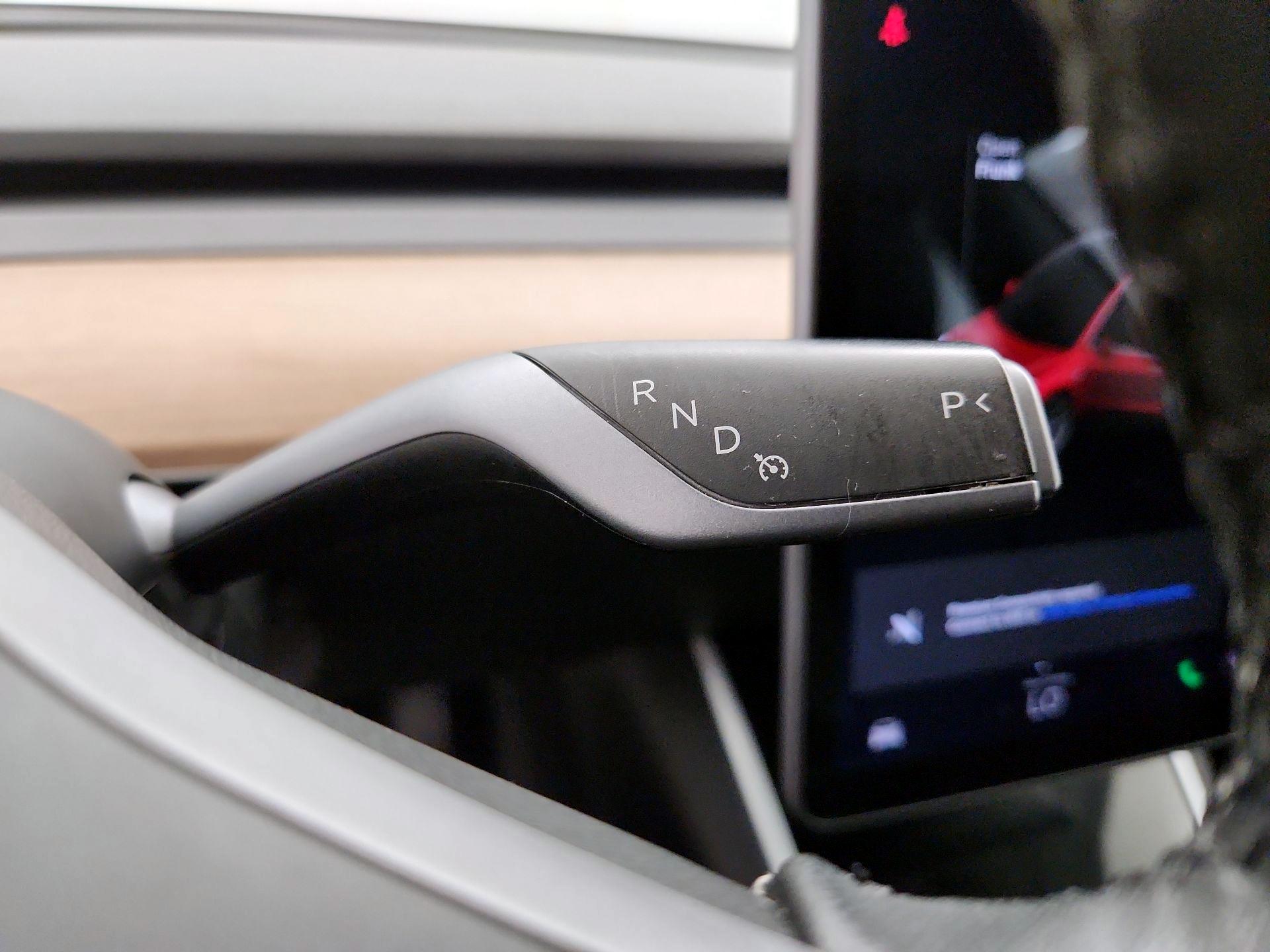 Thumbnail: 2020 Tesla Model 3 - 15
