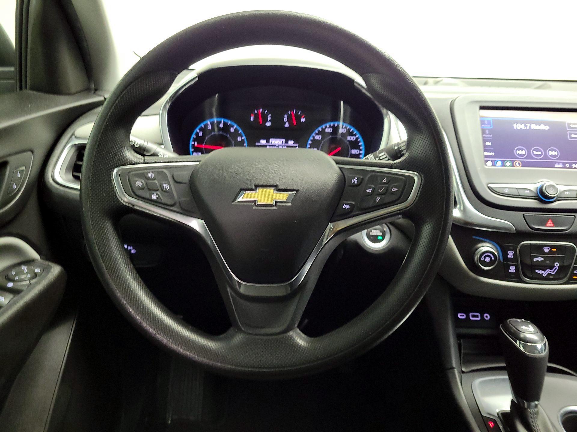 Thumbnail: 2019 Chevrolet Equinox - 10