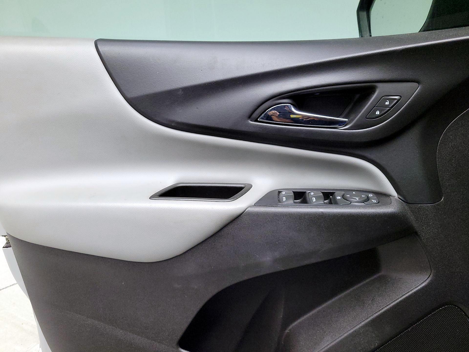 Thumbnail: 2019 Chevrolet Equinox - 12